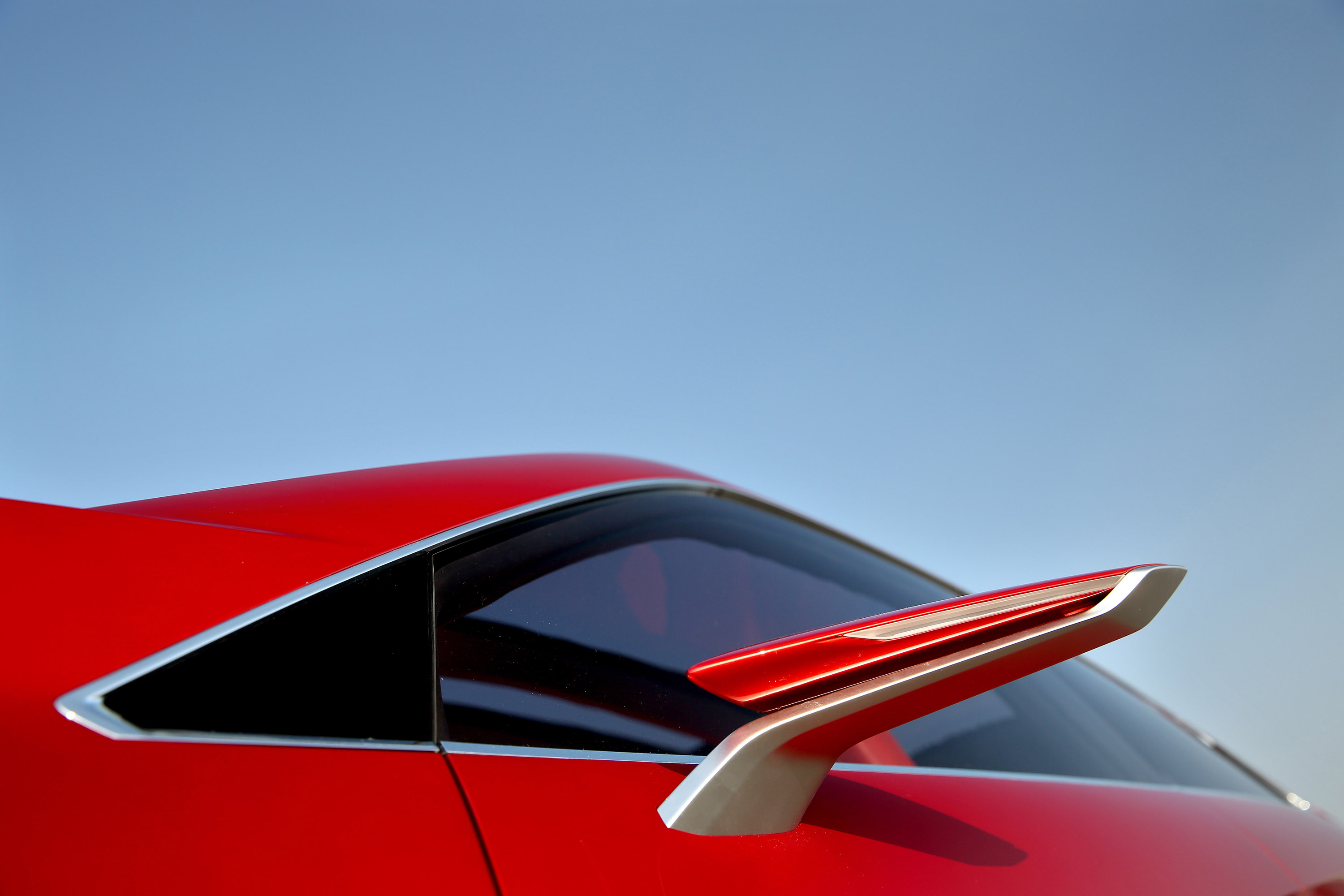 Mitsubishi XR-PHEV II Concept photo #37