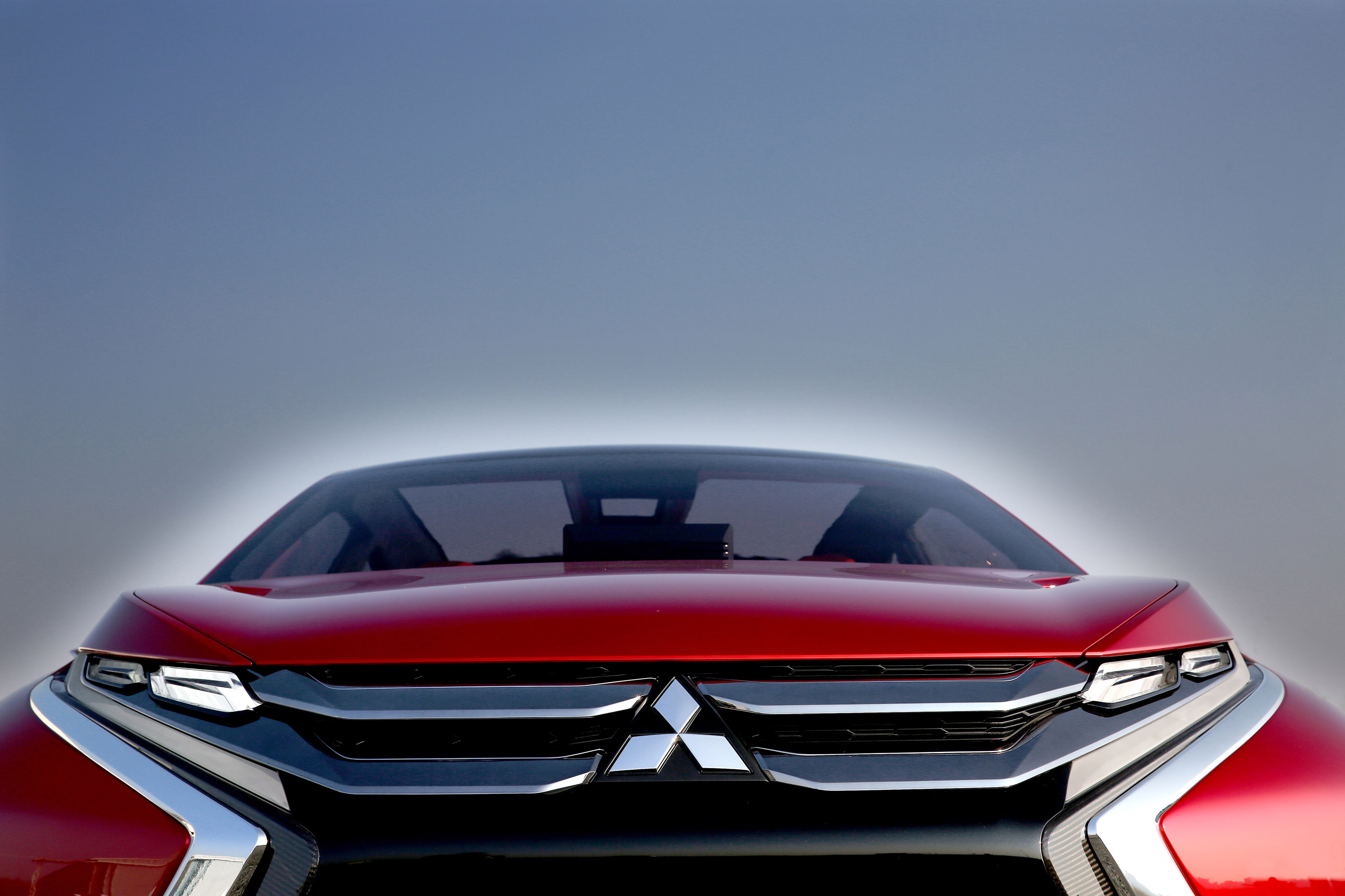 Mitsubishi XR-PHEV II Concept photo #39