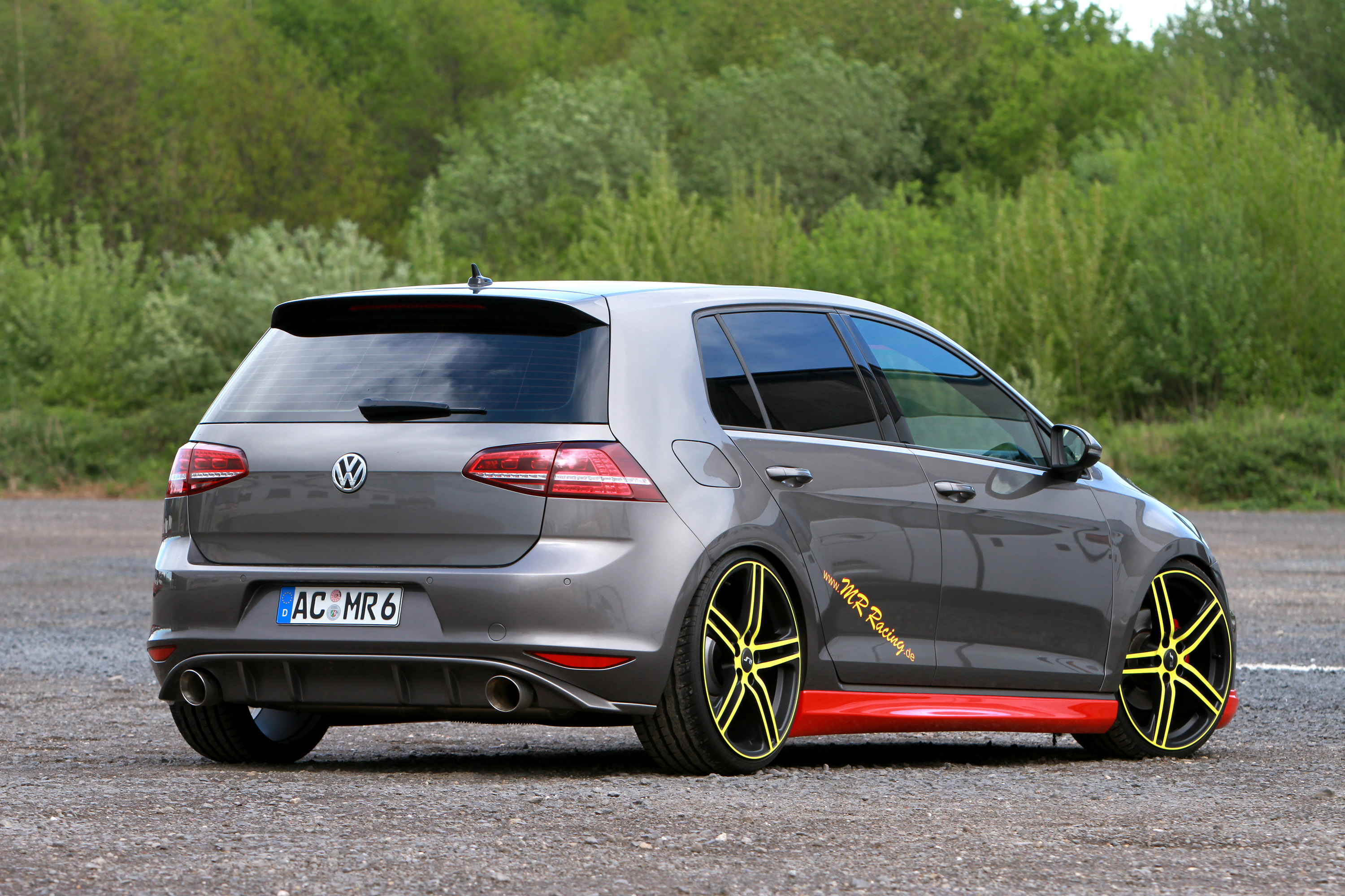 2015 MR Racing Volkswagen Golf 7 GTD HD Pictures