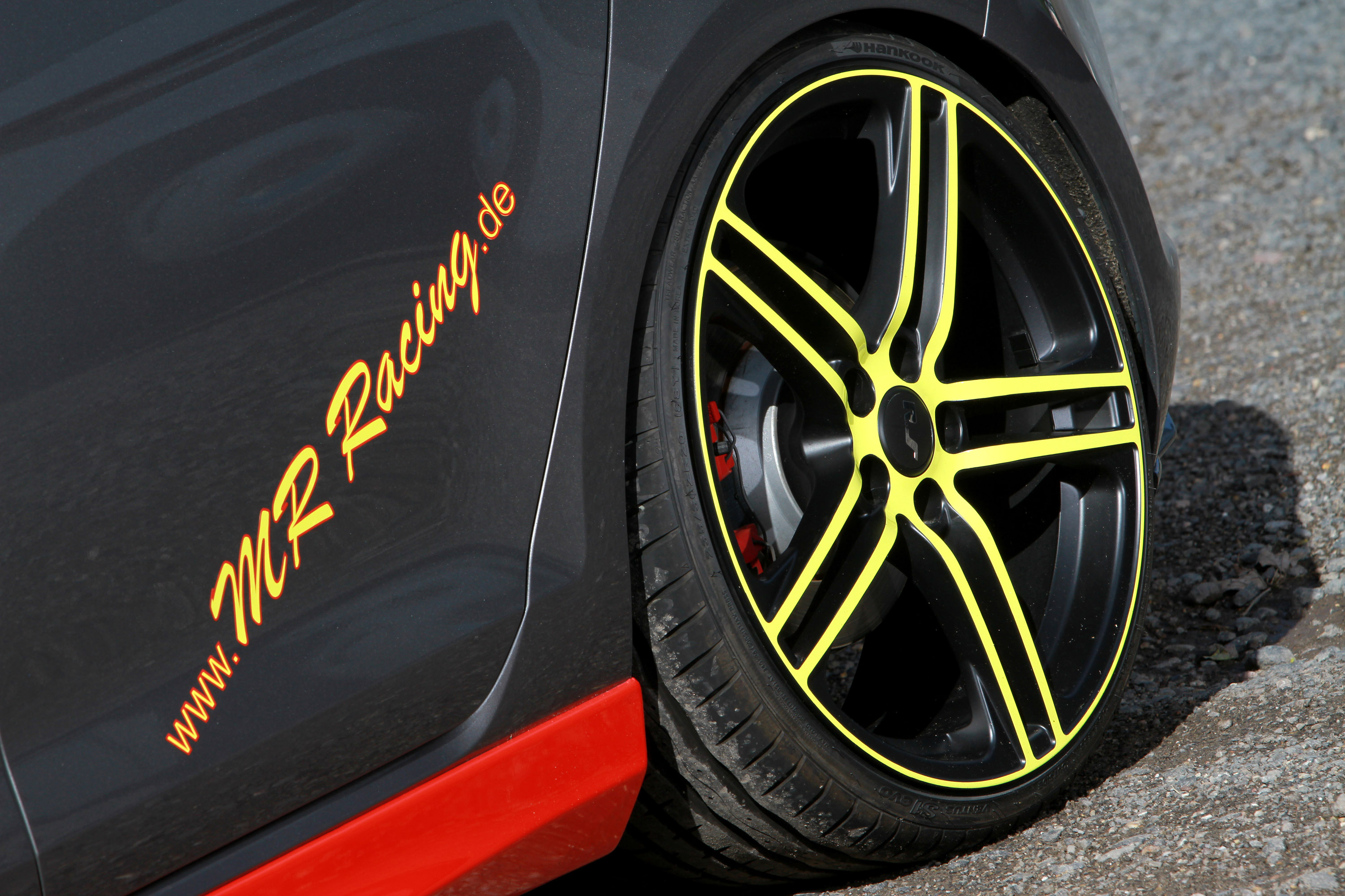 MR Racing Volkswagen Golf 7 GTD photo #3