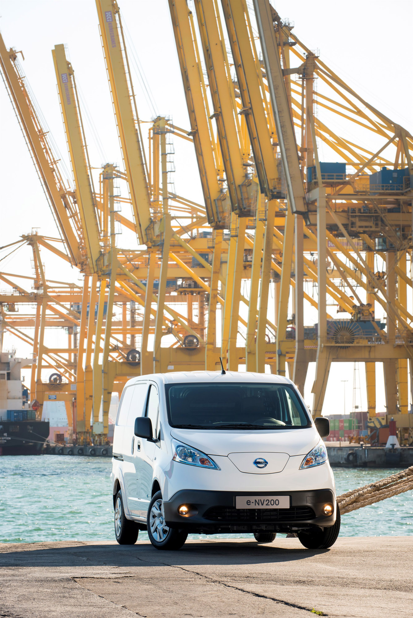 Nissan e-NV200 photo #18