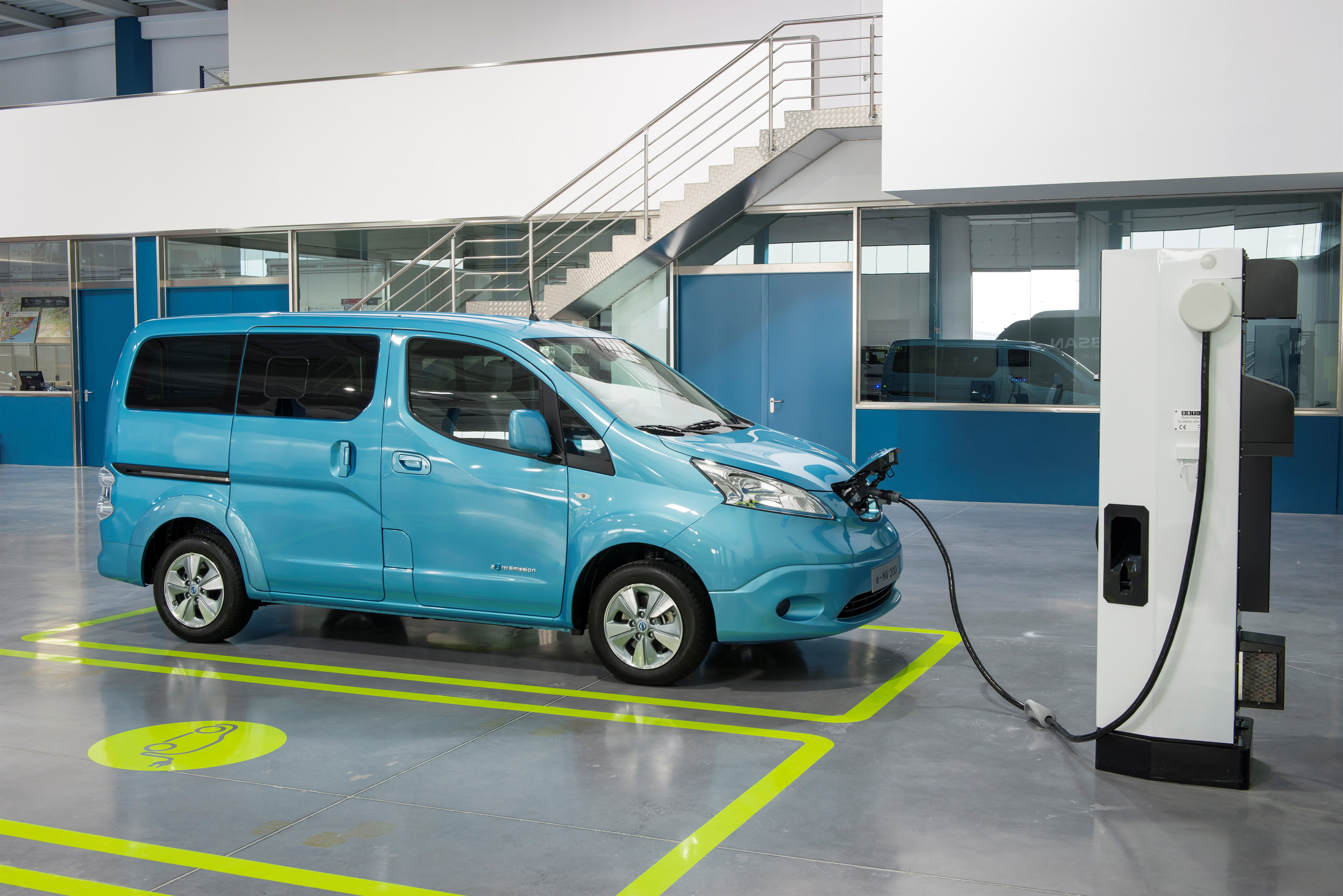 Nissan e-NV200 photo #20