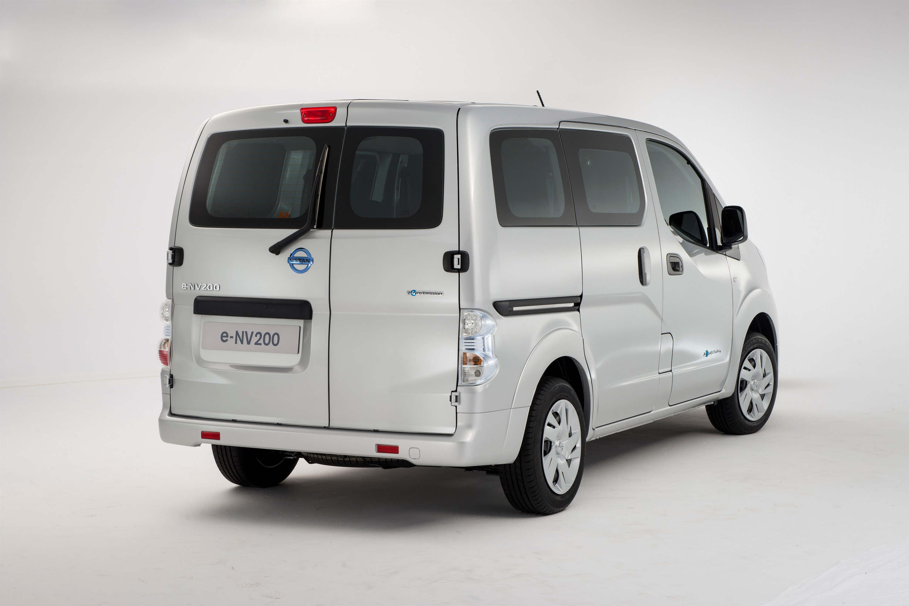 Nissan e-NV200 photo #21