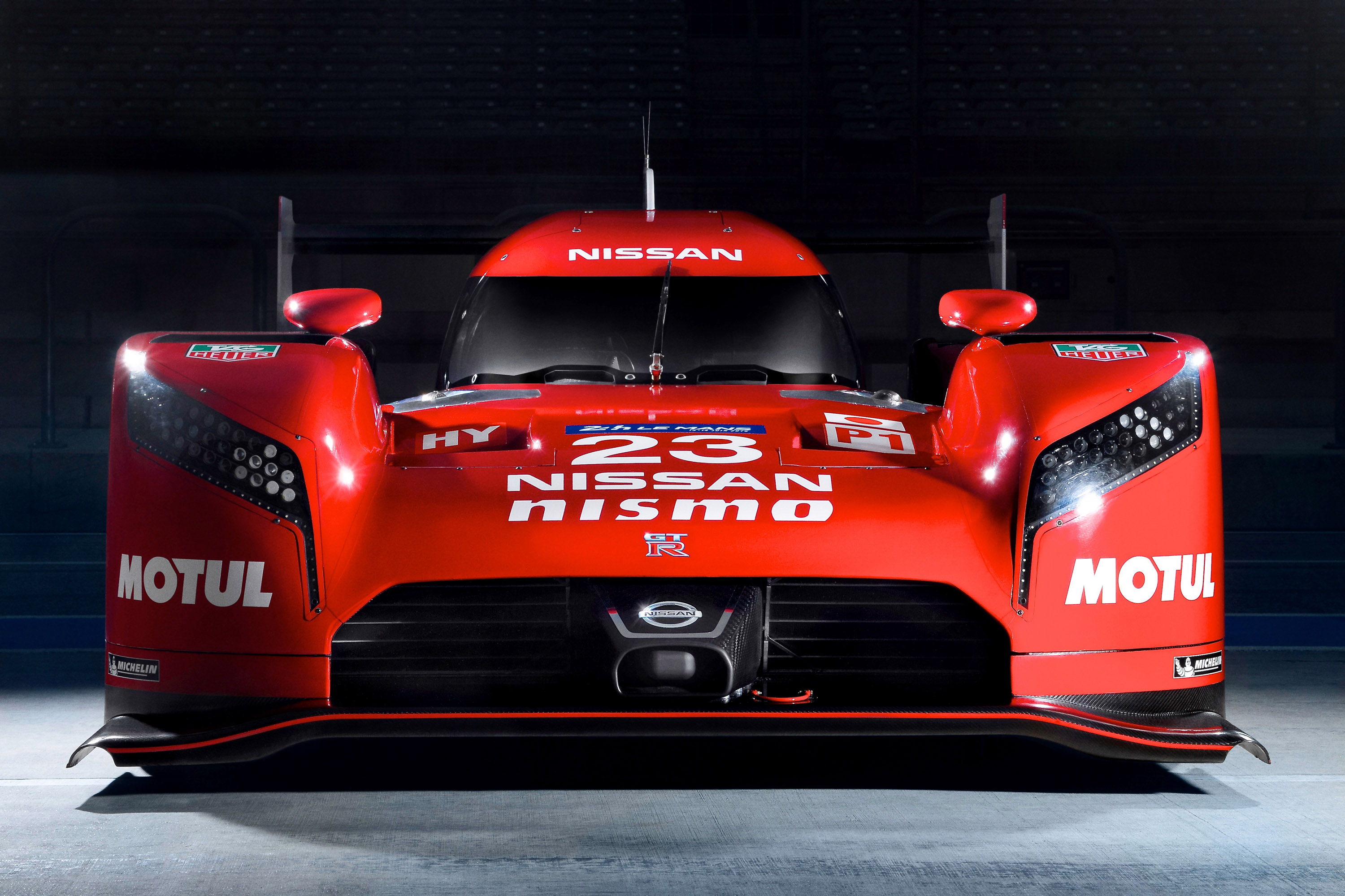 Nissan GT-R LM Nismo Racecar photo #5