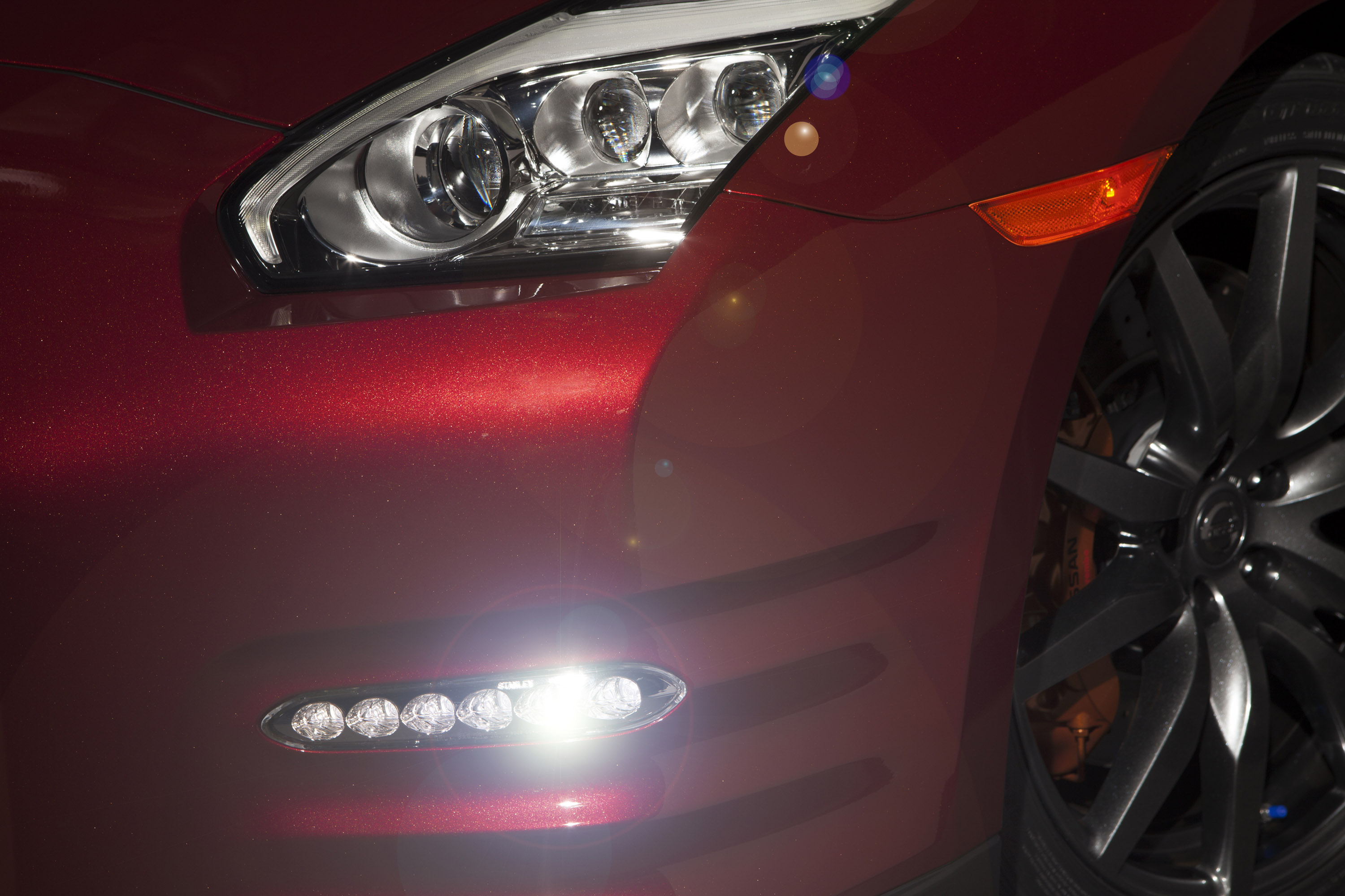 Nissan GT-R photo #22