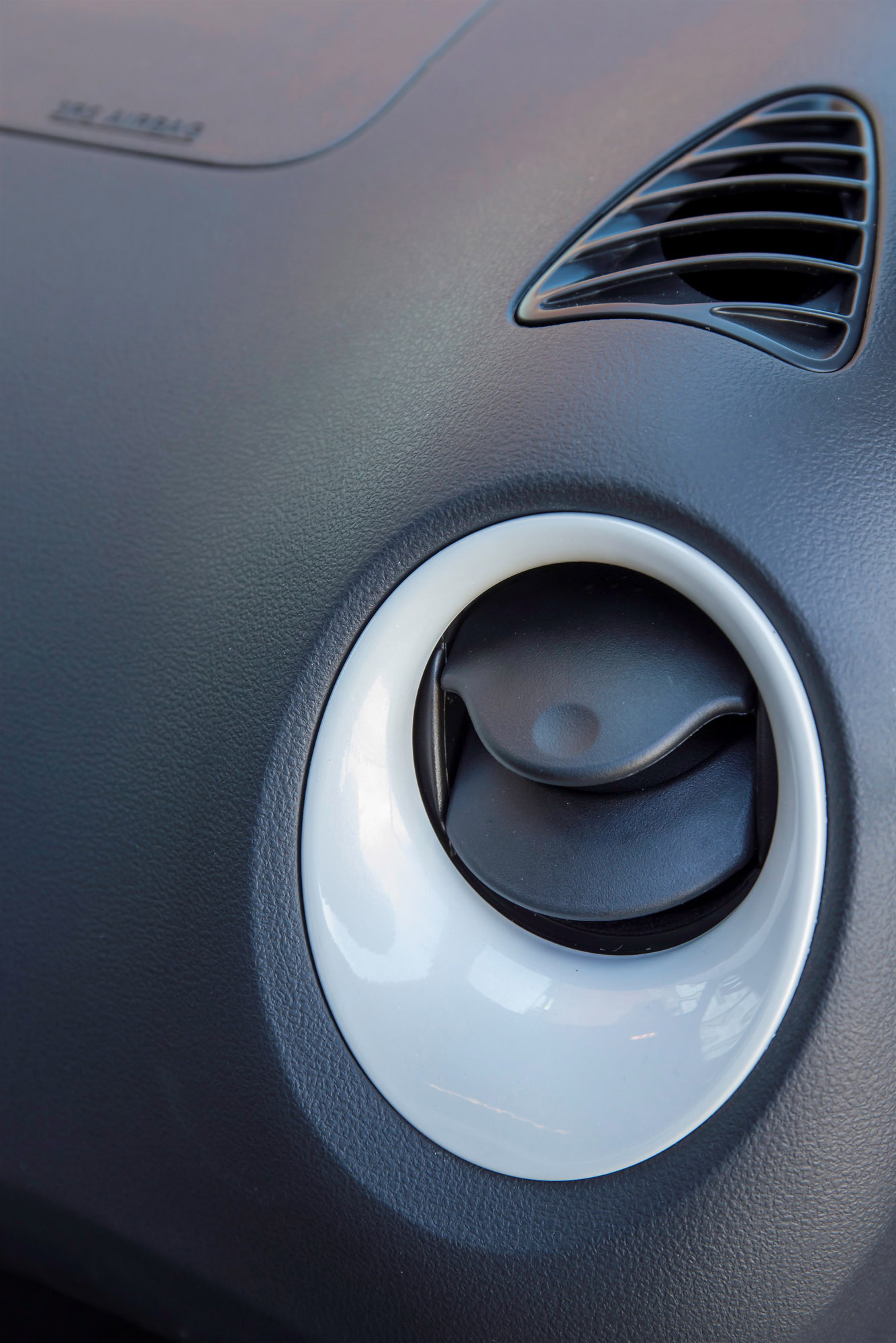 Nissan Juke photo #31