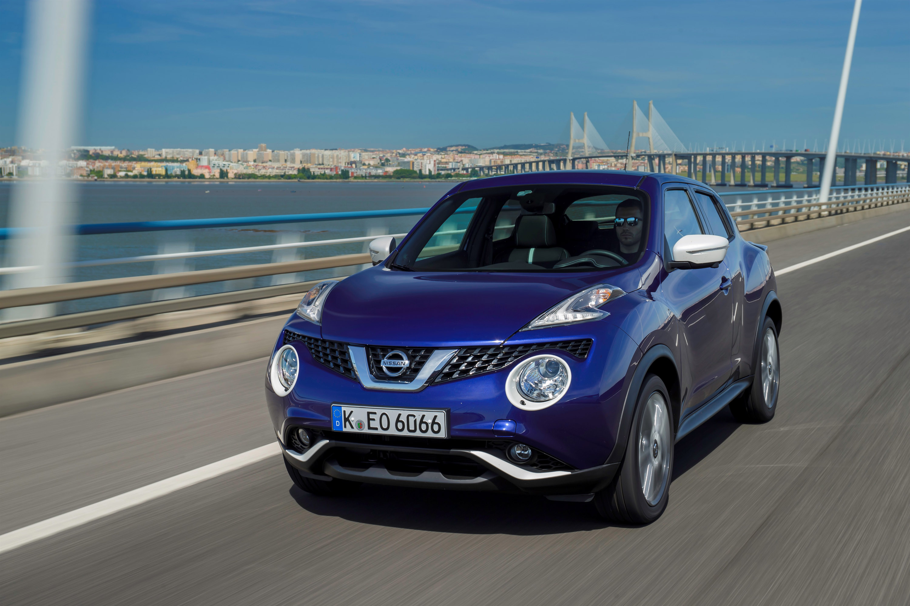 Nissan Juke photo #32