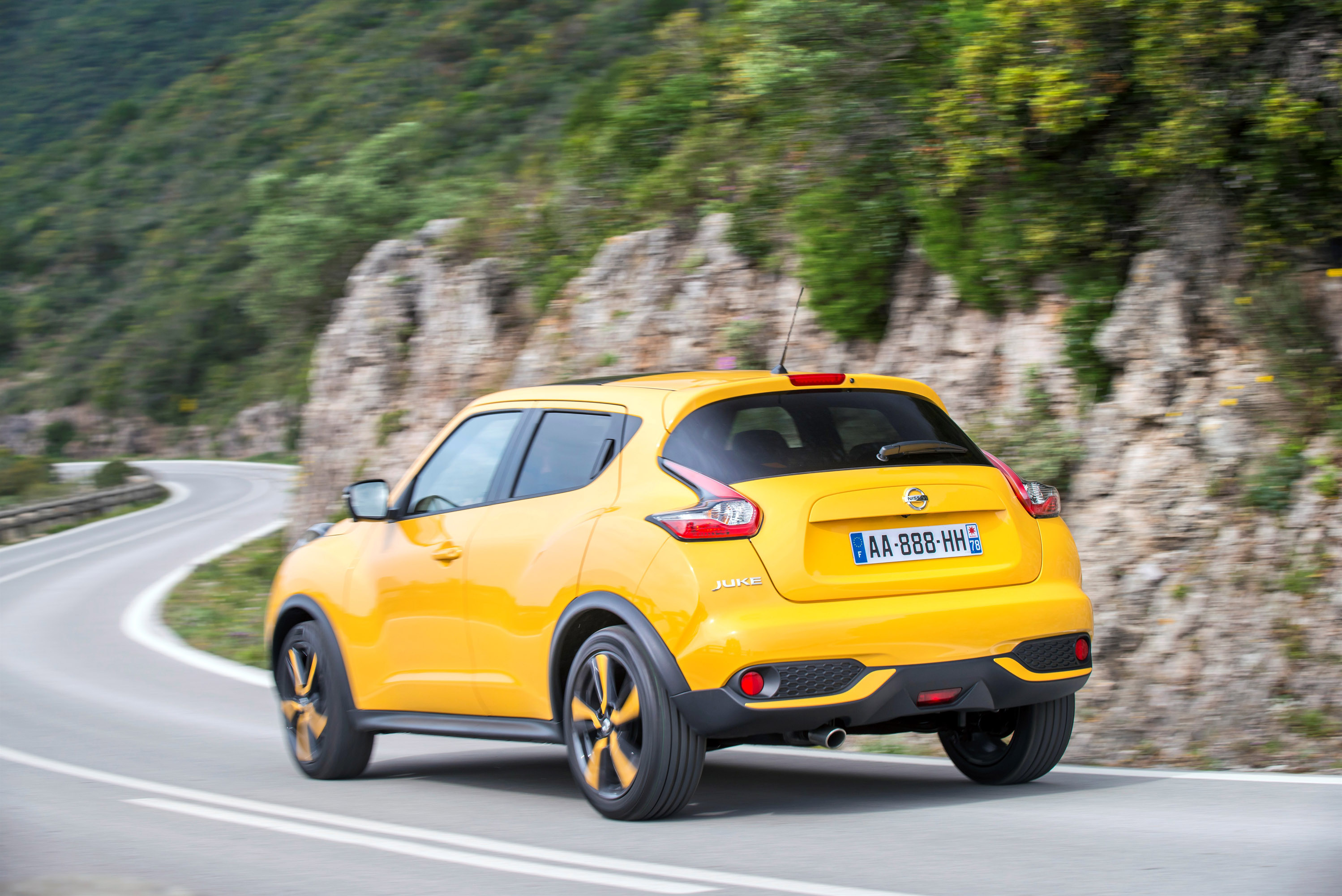 Nissan Juke photo #58