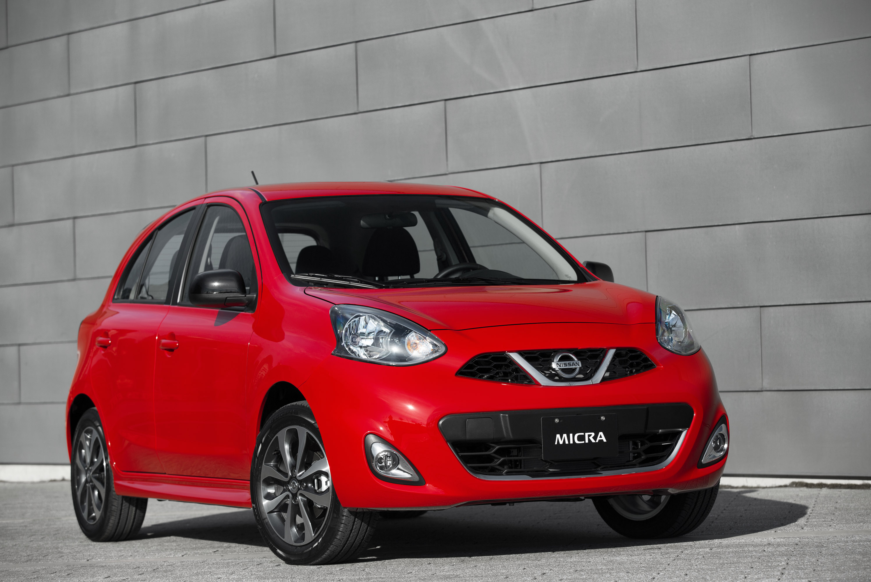 Nissan Micra photo #2