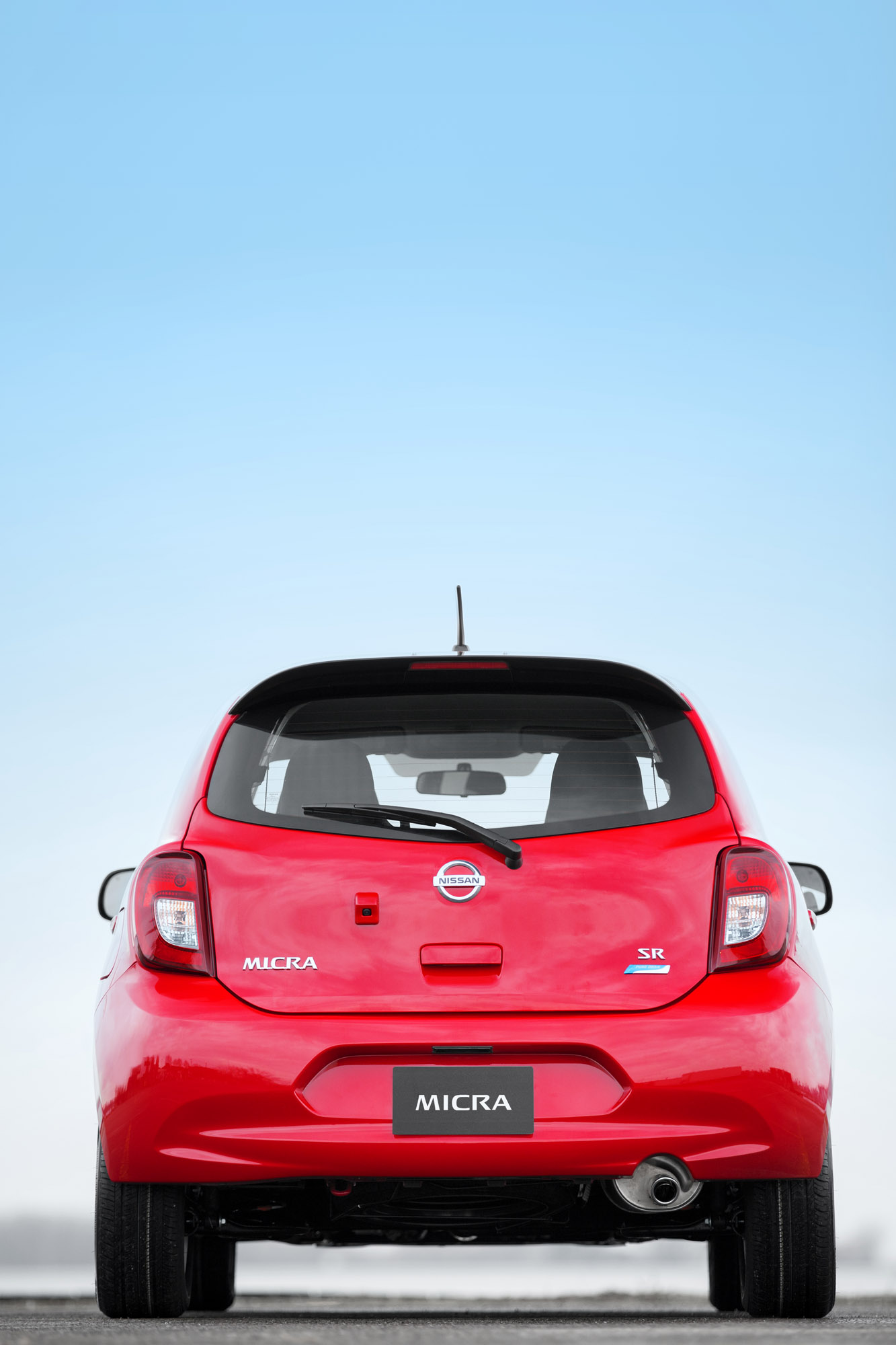 Nissan Micra photo #16