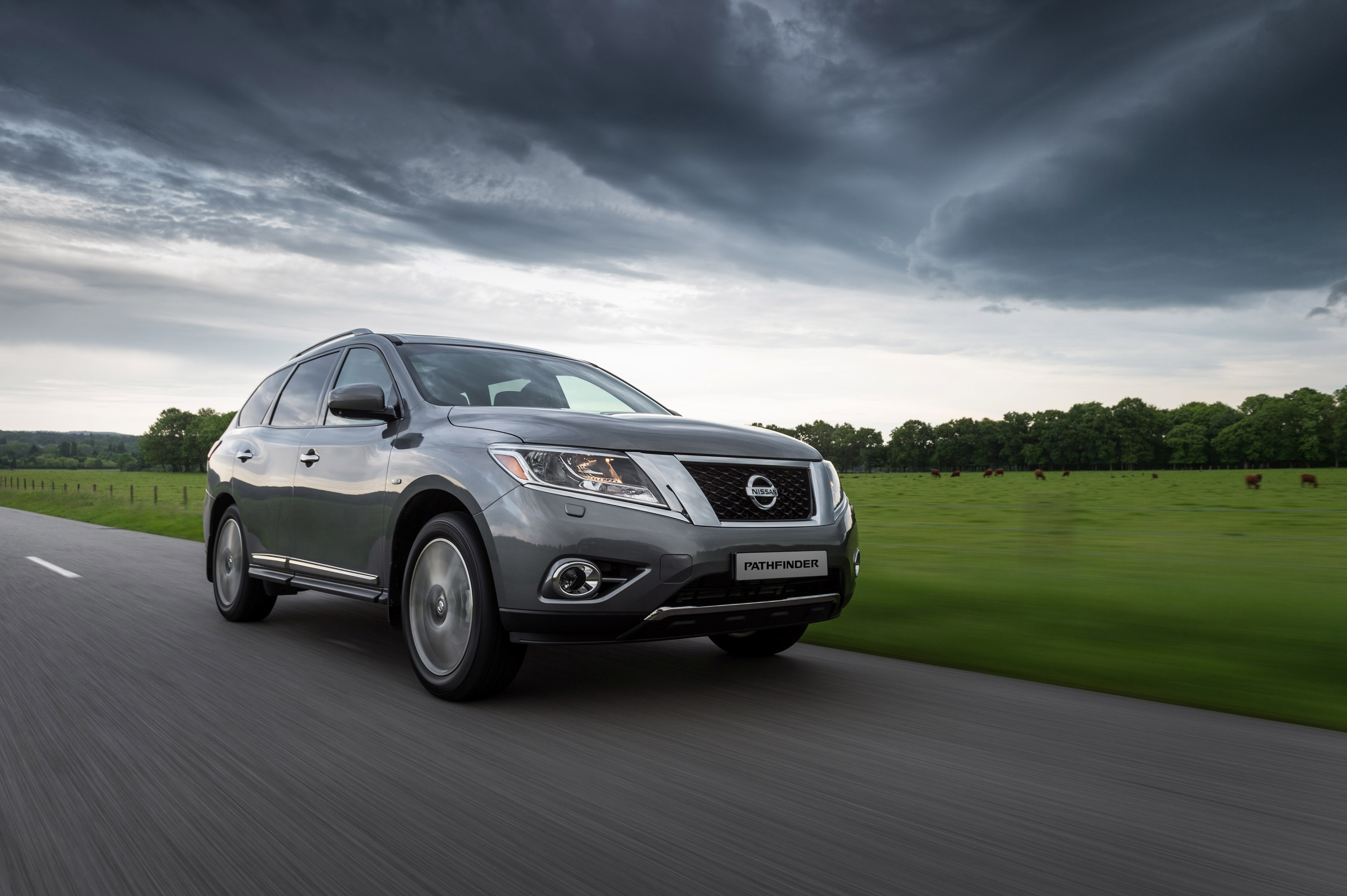 full size nissan pathfinder full size nissan pathfinder