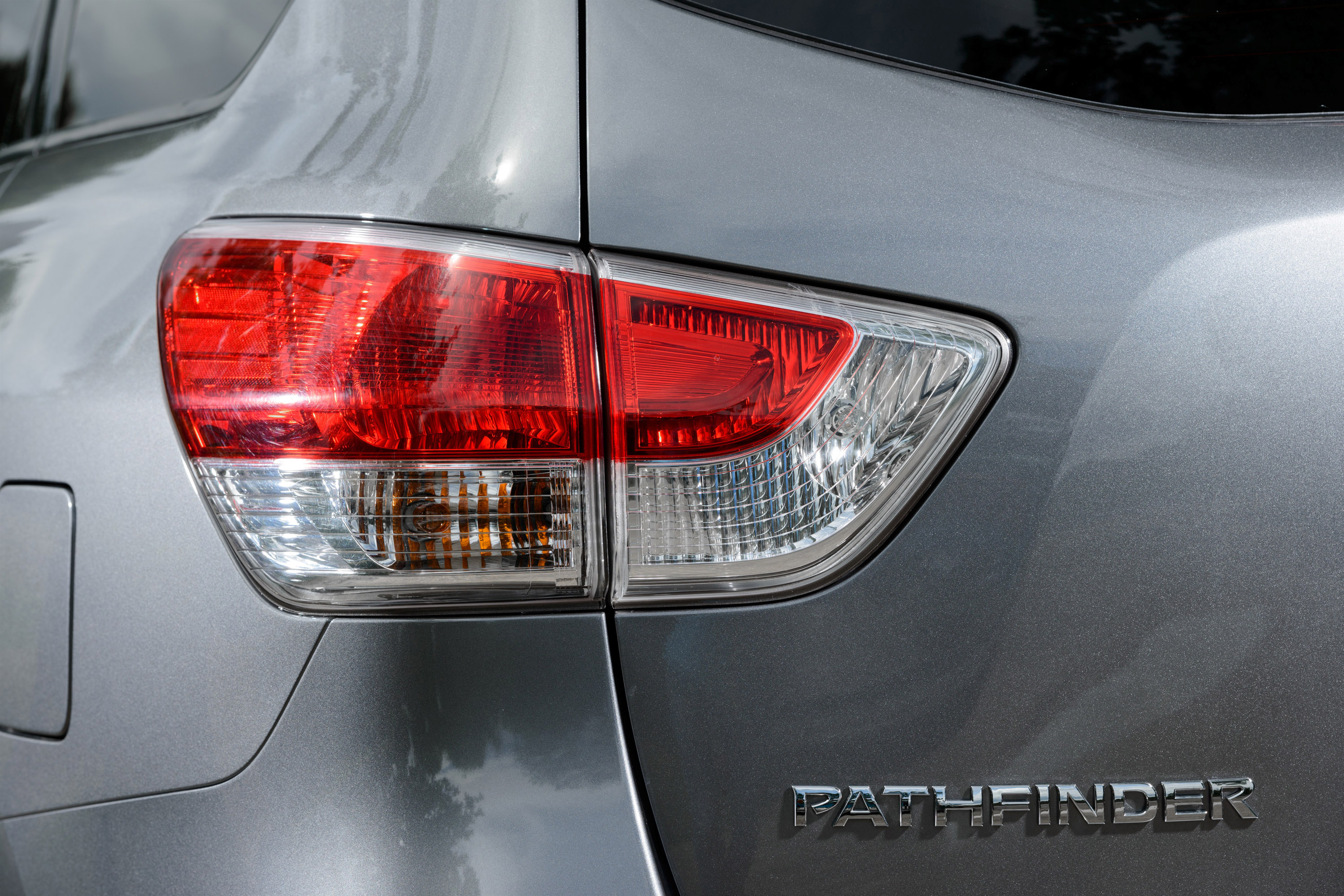 Nissan Pathfinder photo #26