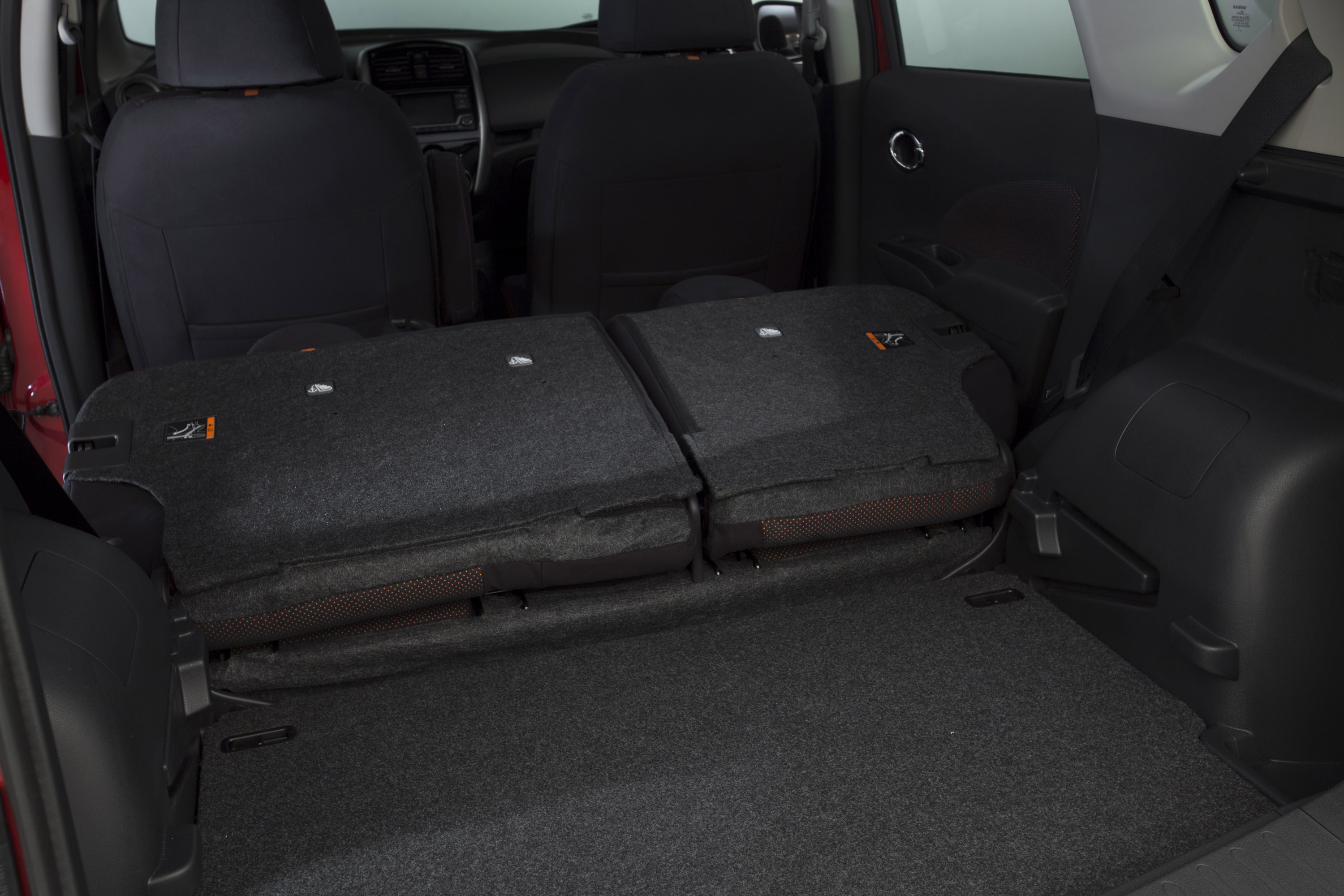 Nissan Versa Note SR photo #24