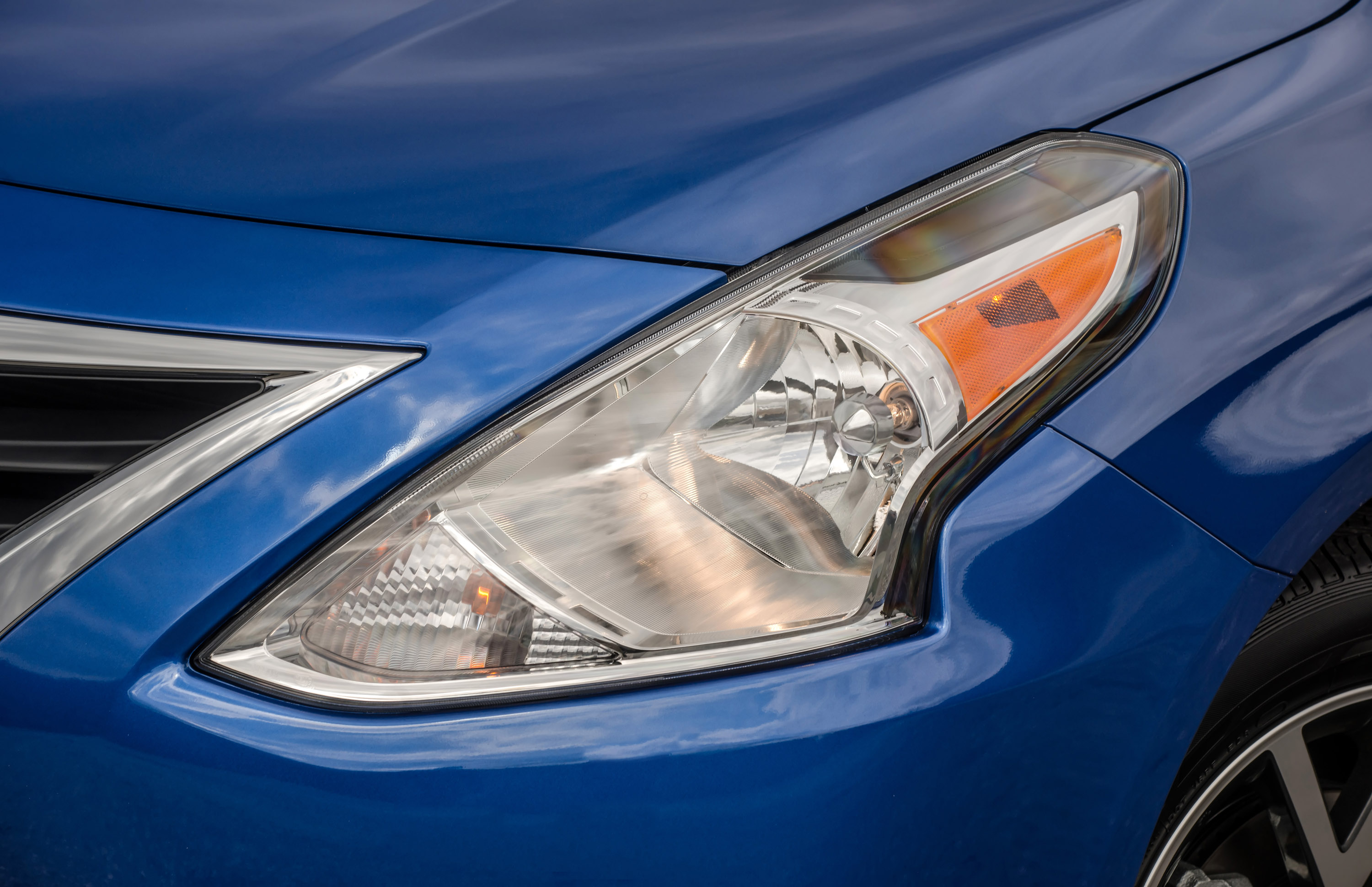 Nissan Versa Sedan photo #8