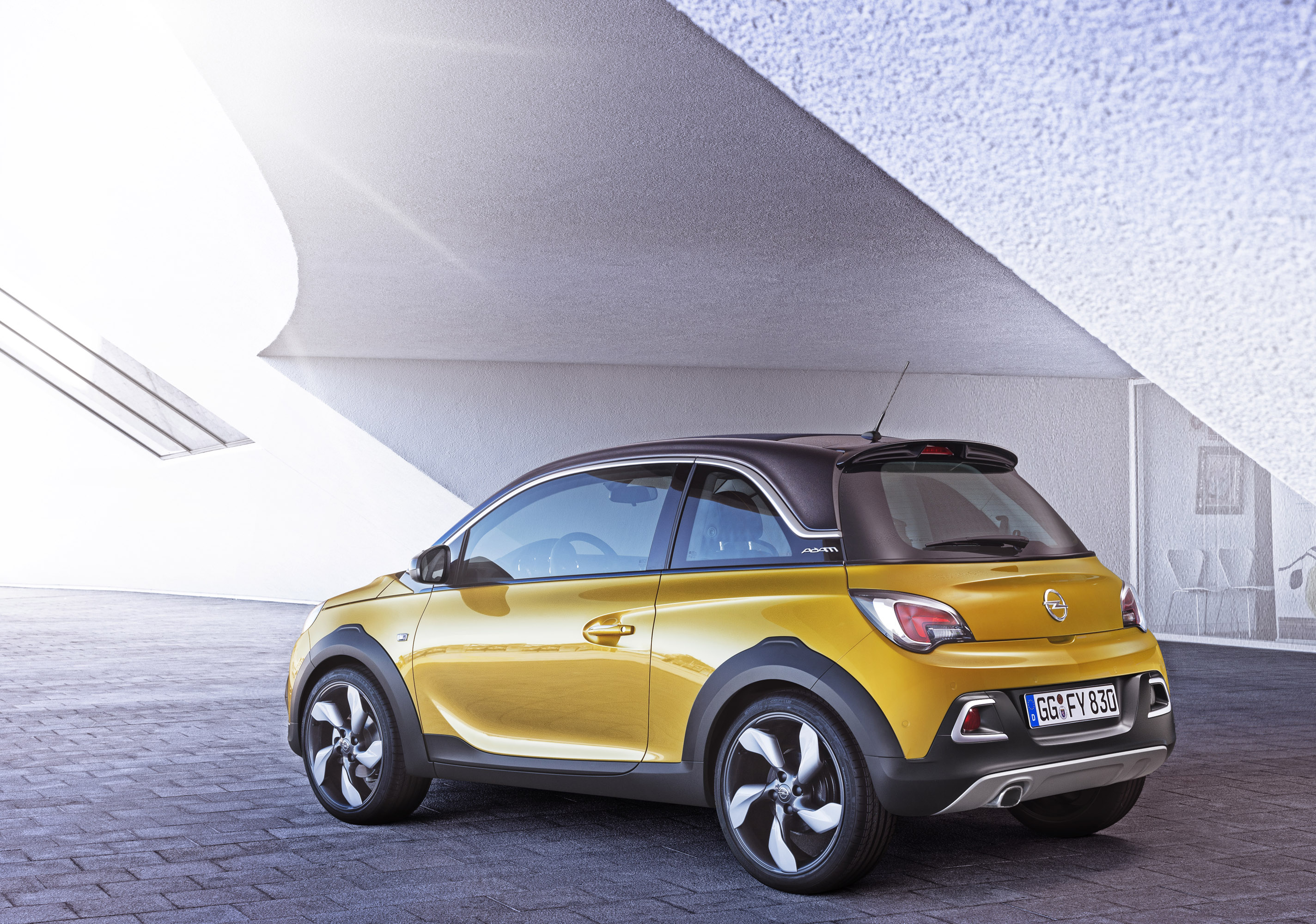 Opel Adam Rocks photo #15