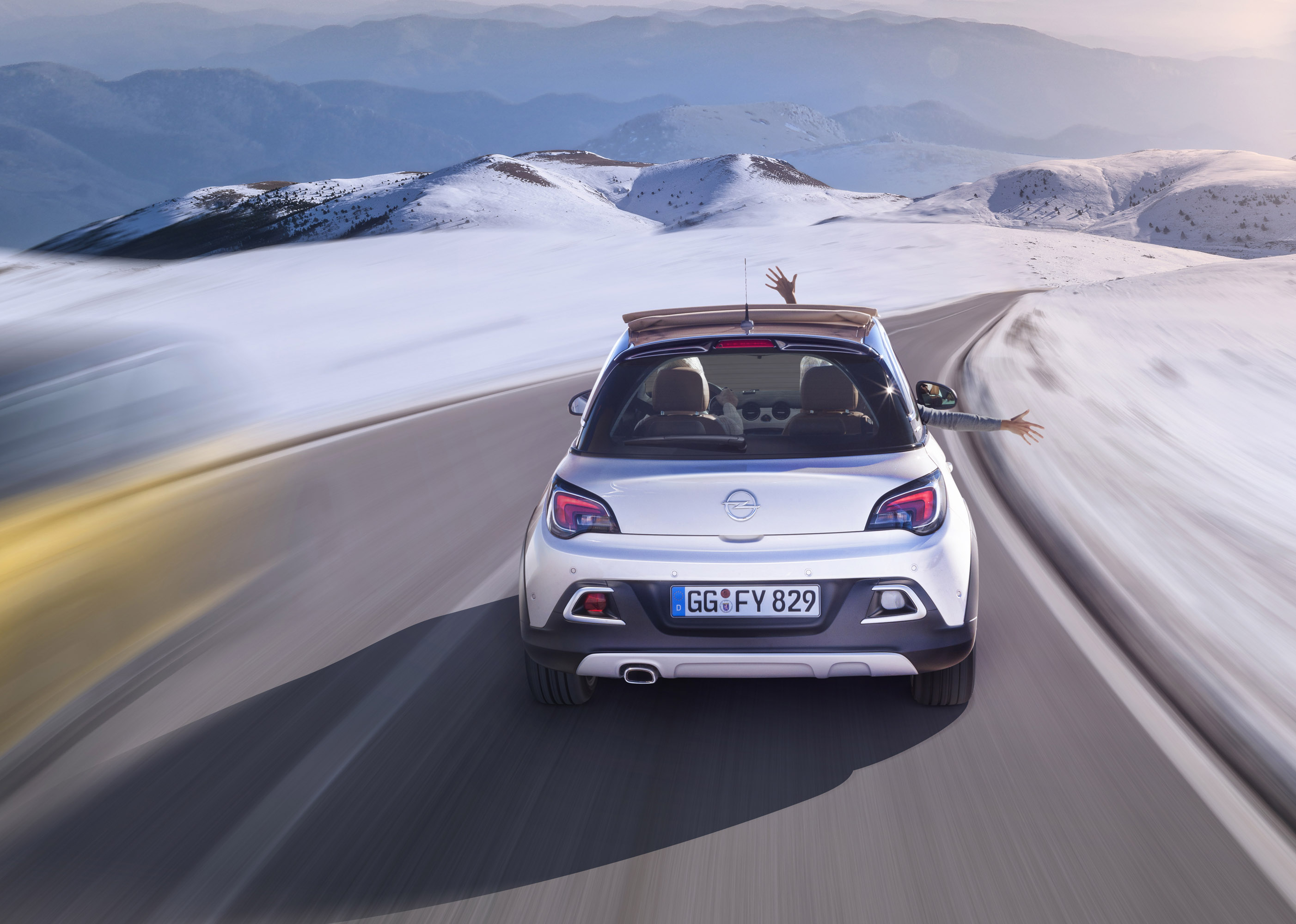 Opel Adam Rocks photo #17