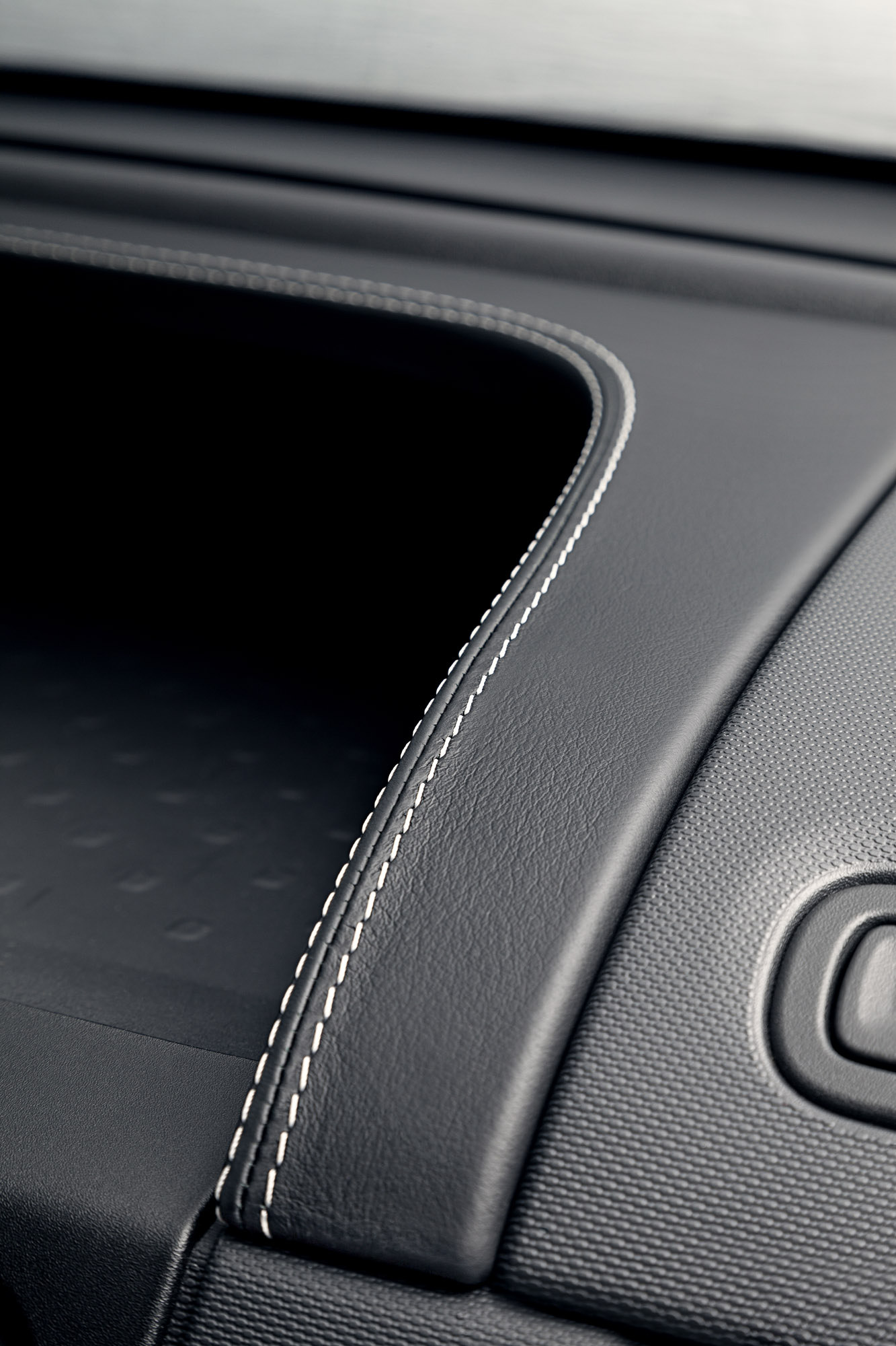 Opel Vivaro photo #6