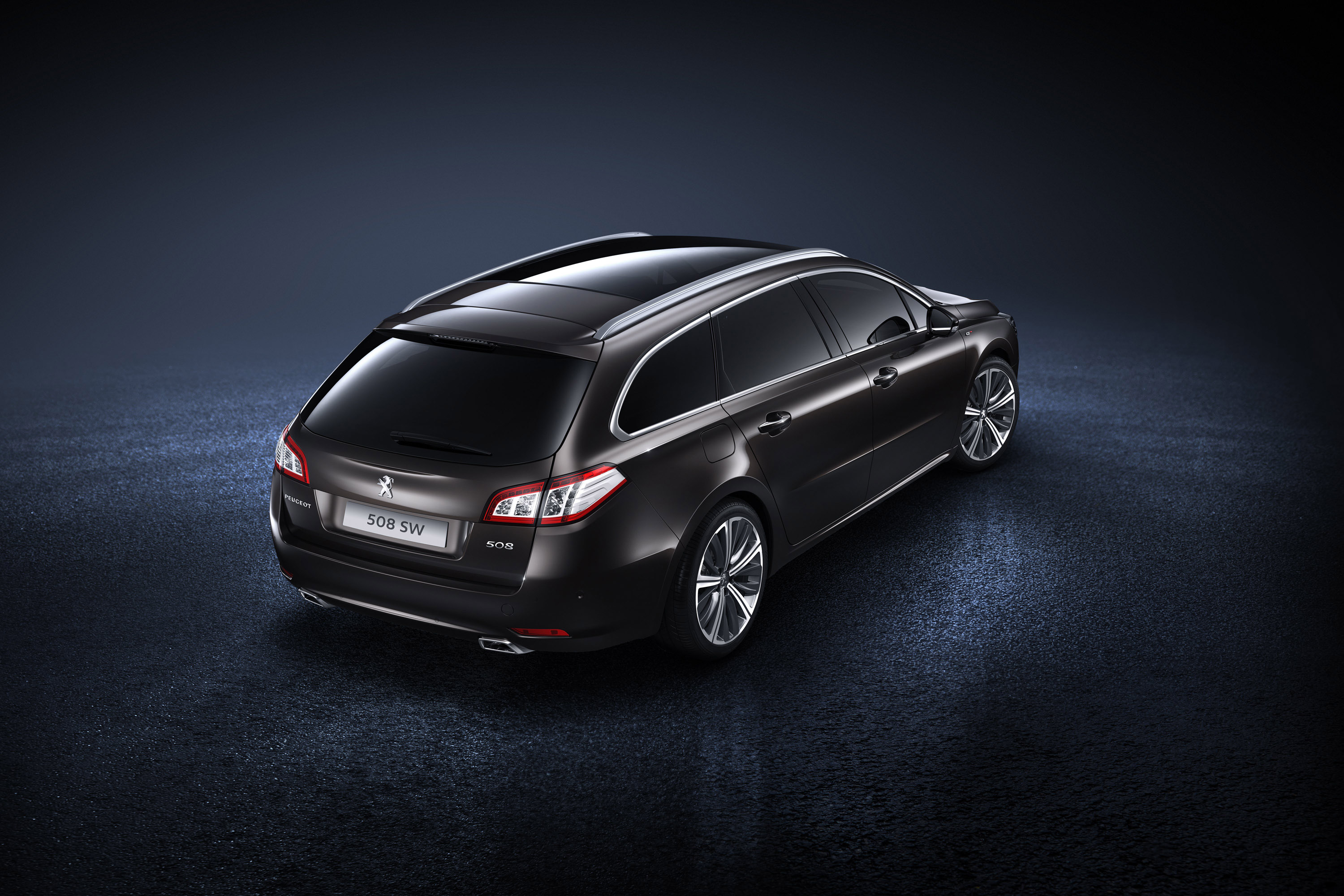 Peugeot 508 SW photo #9