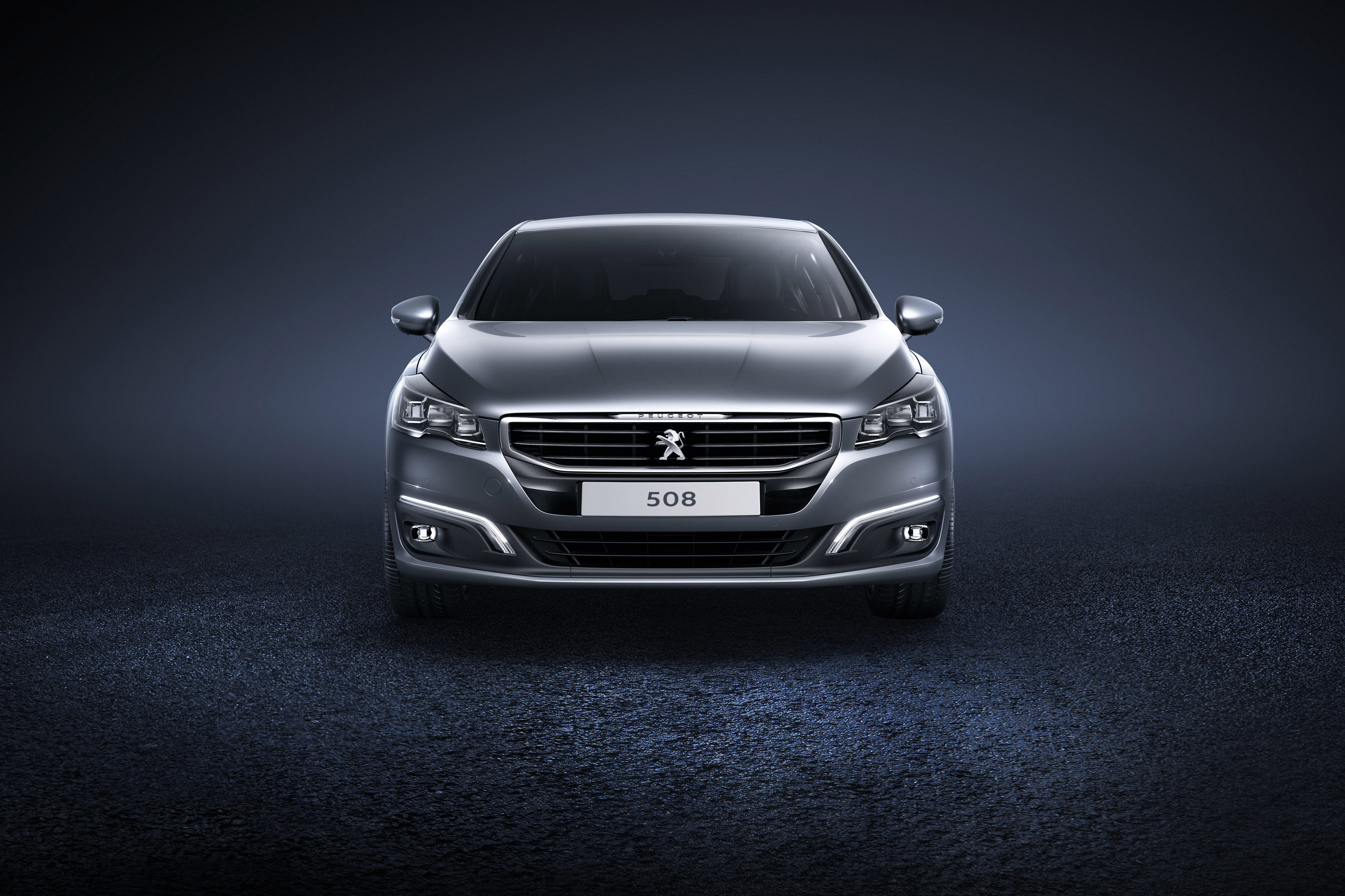 Peugeot 508 photo #2