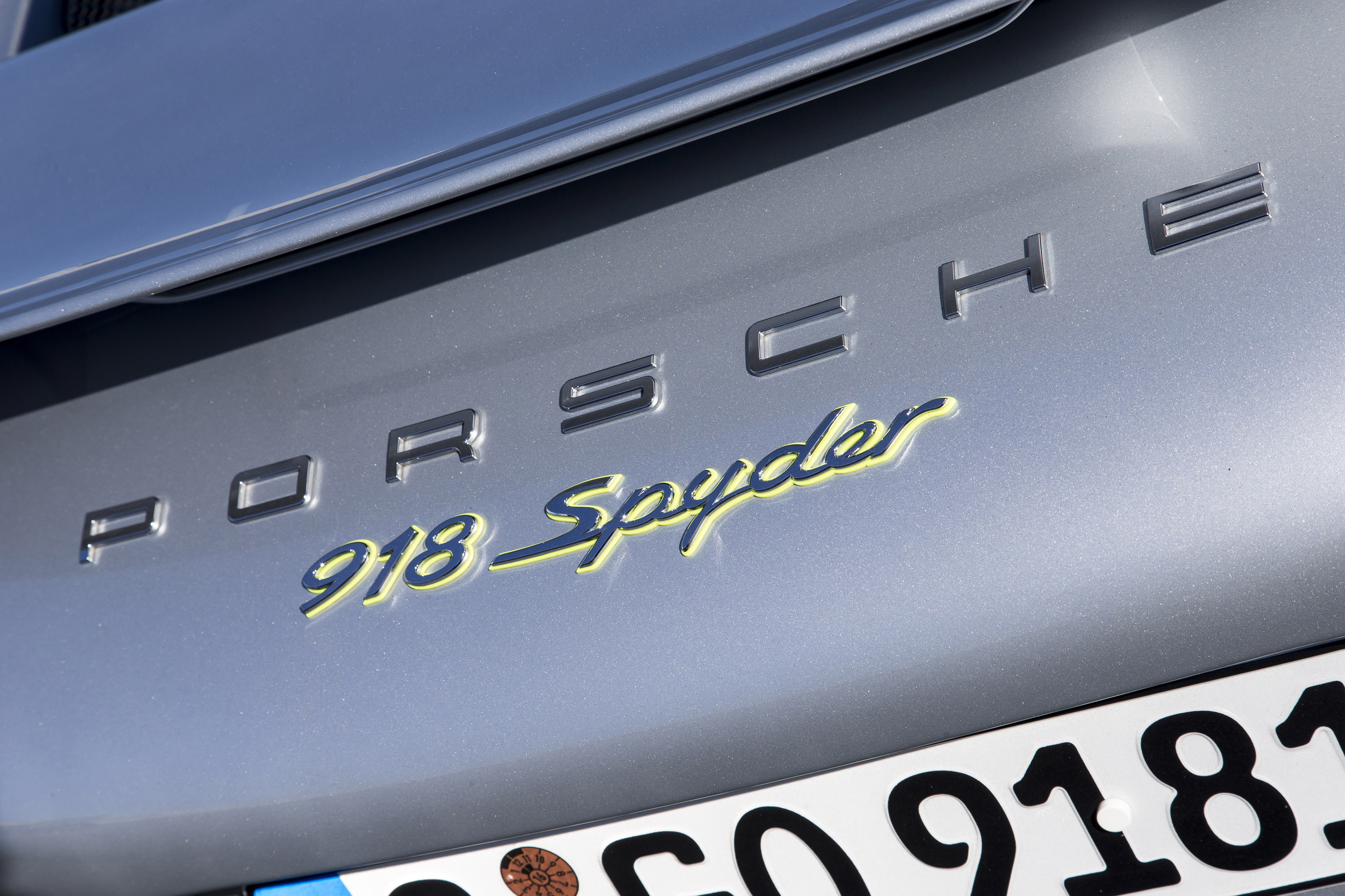 Porsche 918 Spyder photo #82