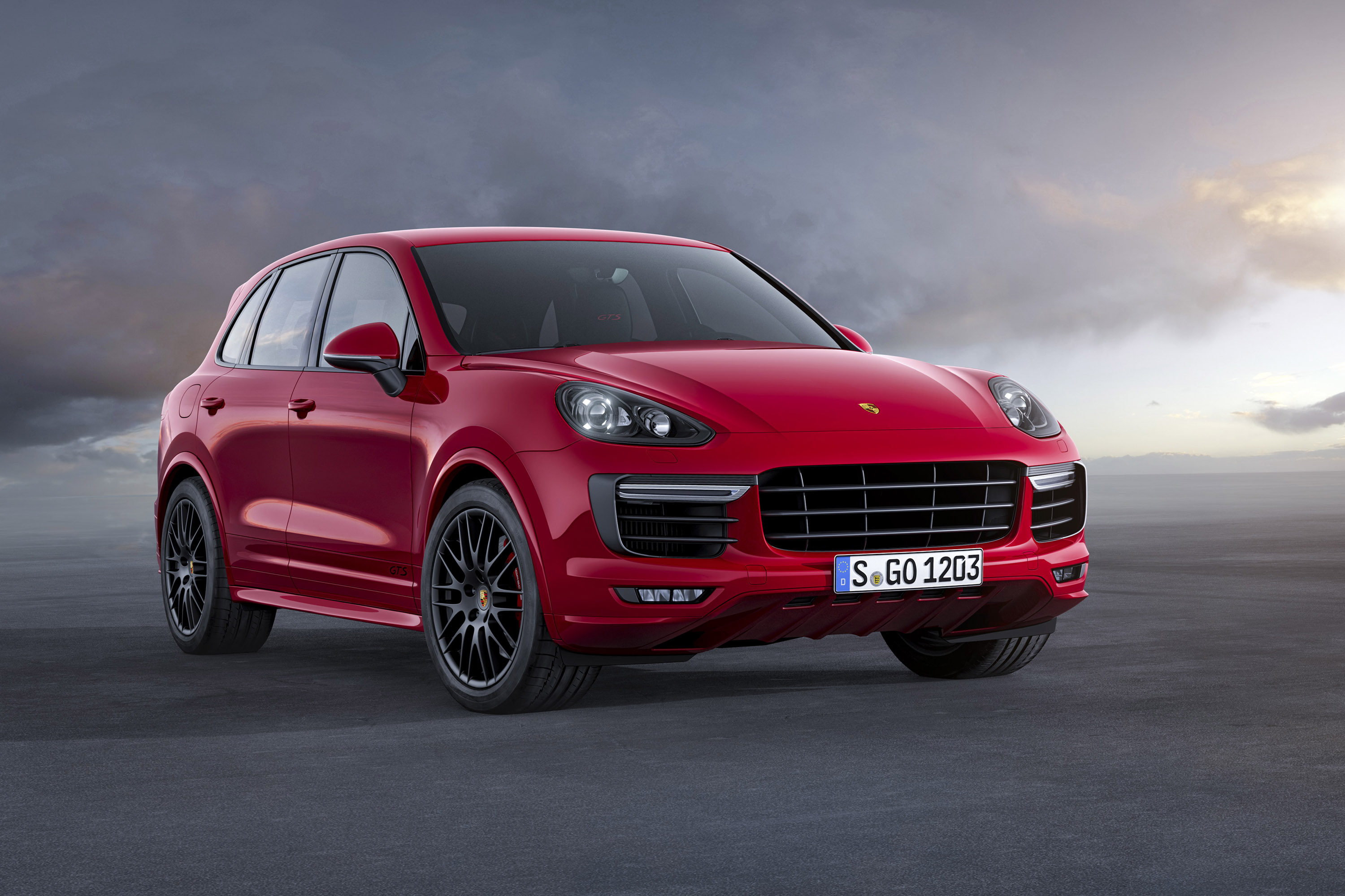 Porsche Cayenne GTS photo #1