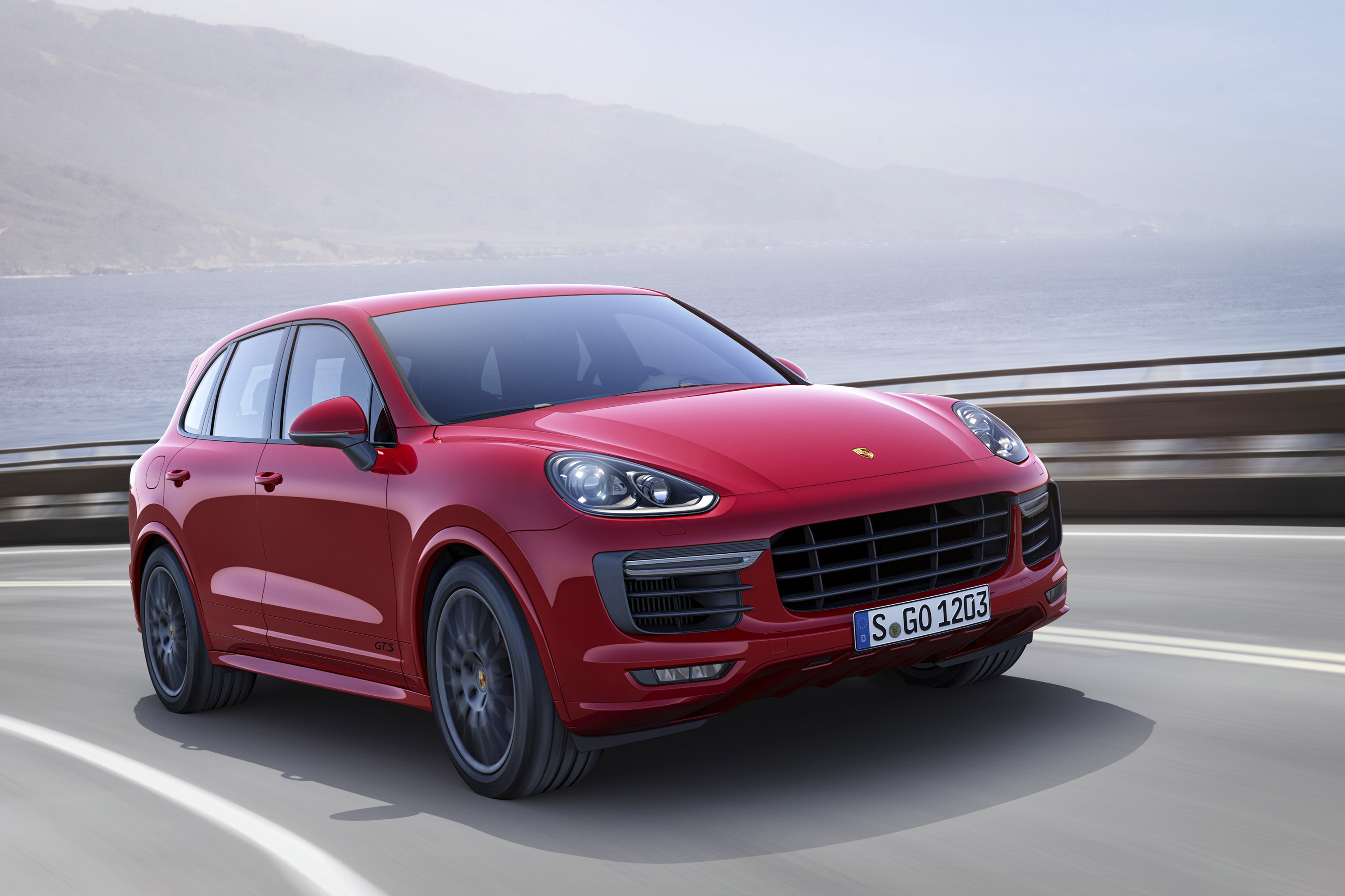 Porsche Cayenne GTS photo #2