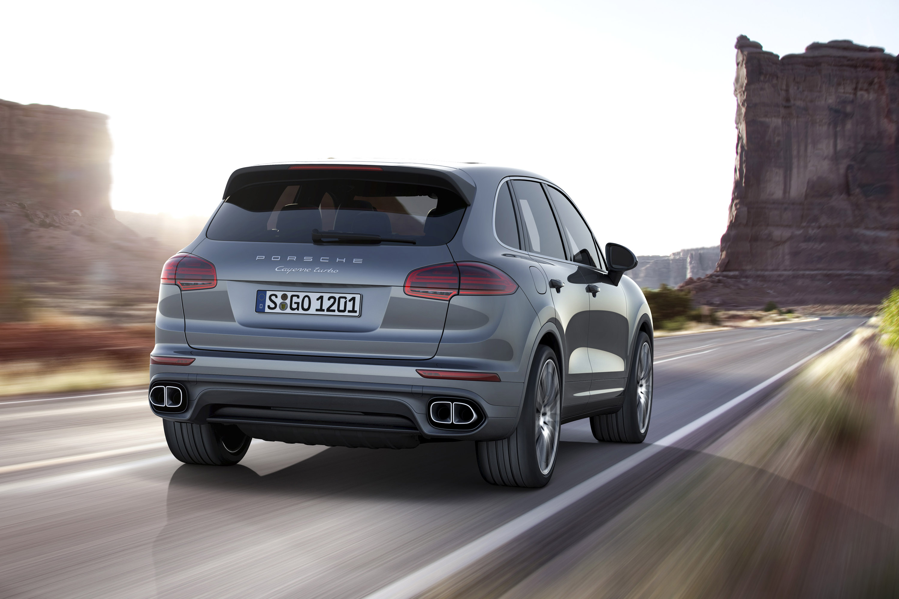 Porsche Cayenne photo #10