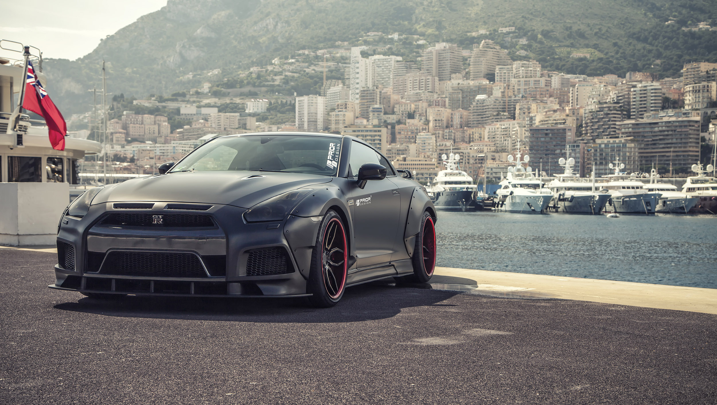 Prior-Design Nissan GT-R photo #2