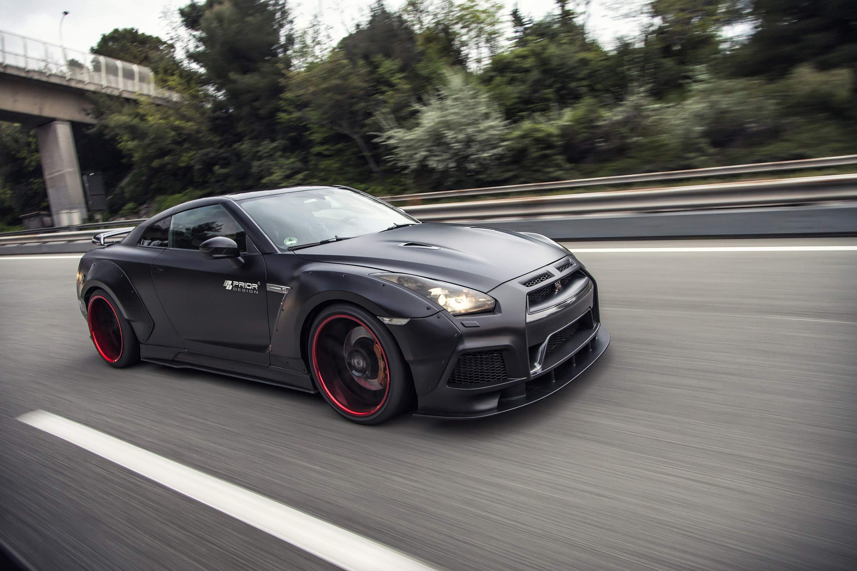 Prior-Design Nissan GT-R photo #10
