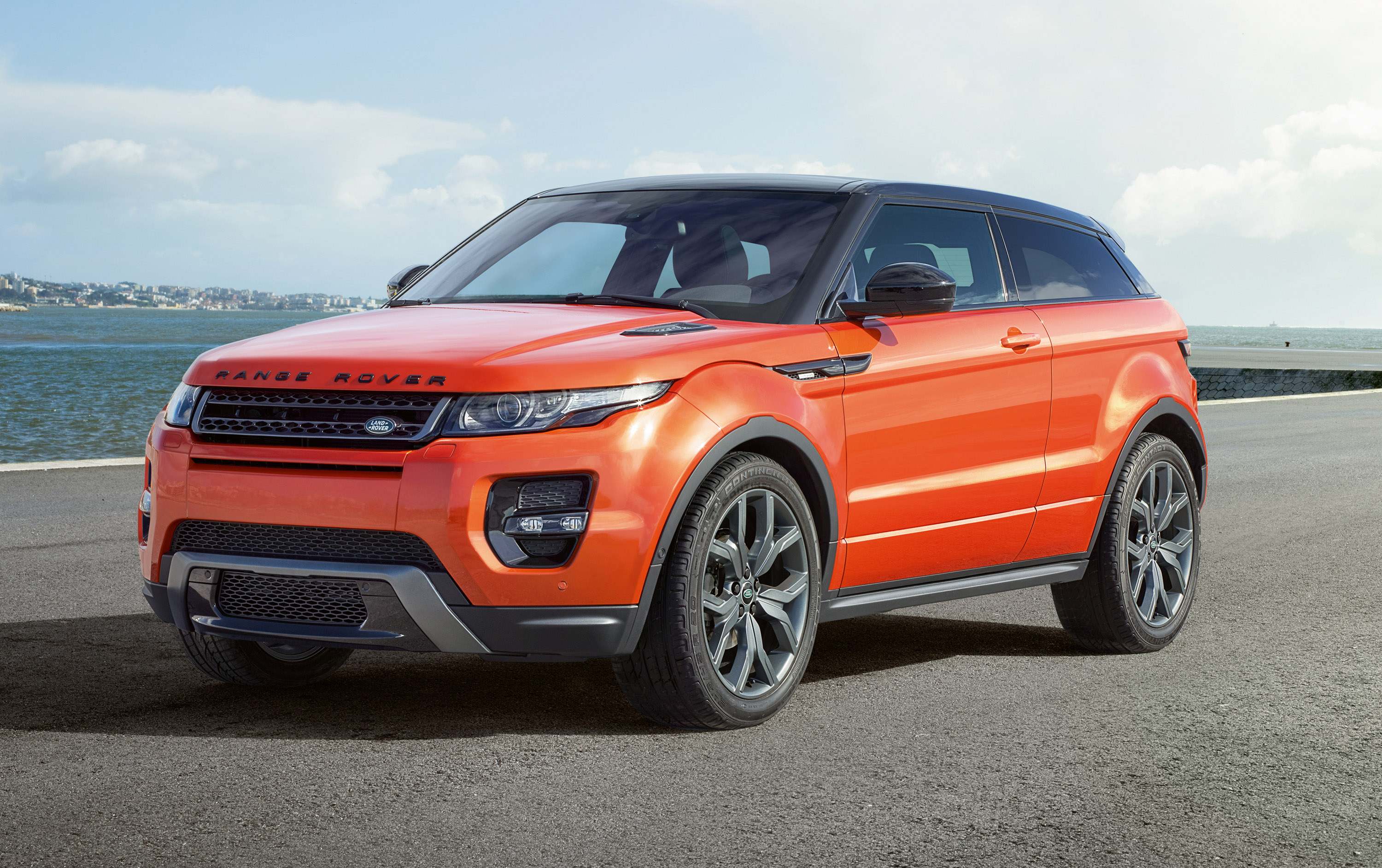 Range Rover Evoque Autobiography Dynamic photo #1