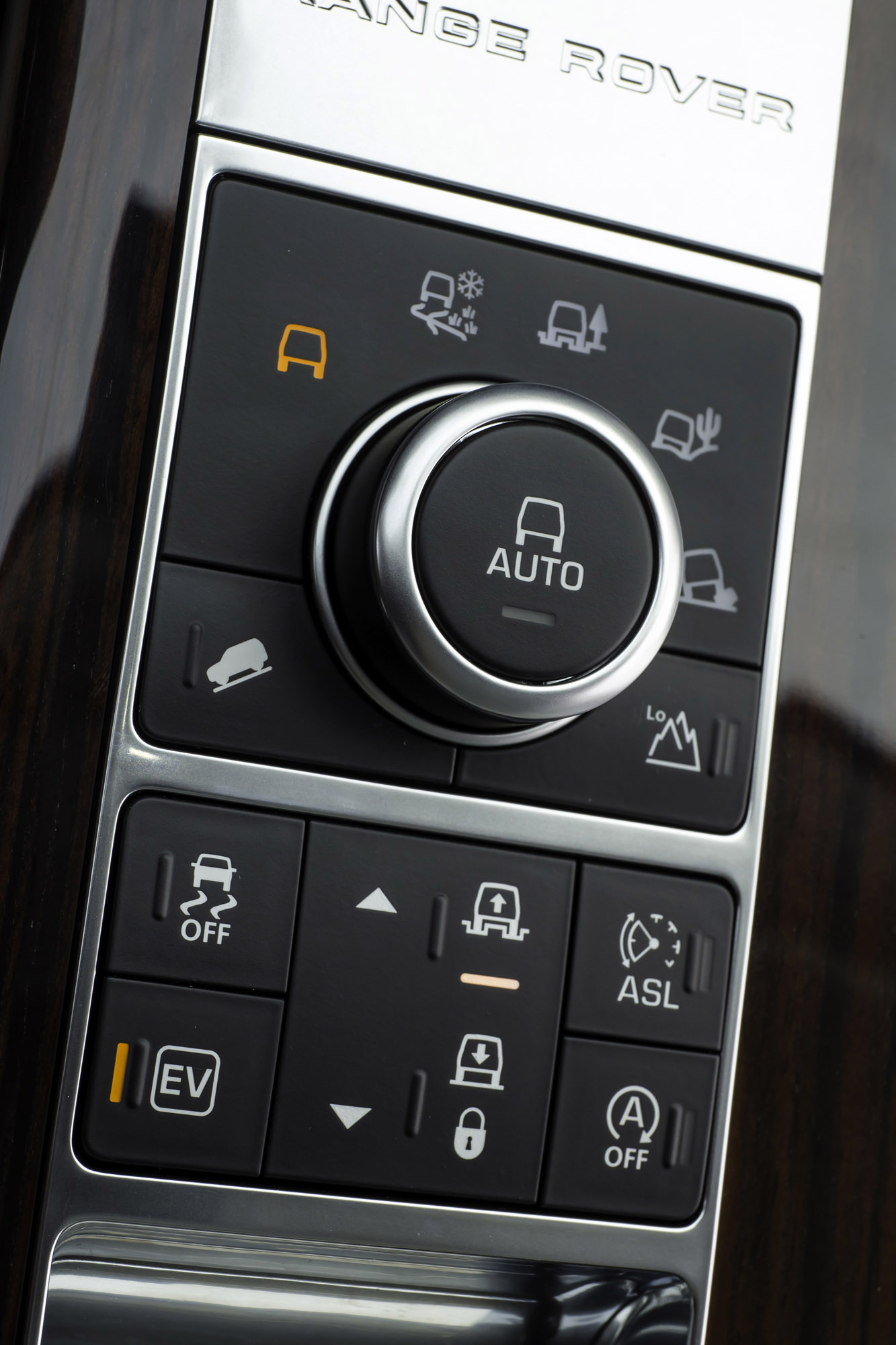 Range Rover Hybrid photo #24