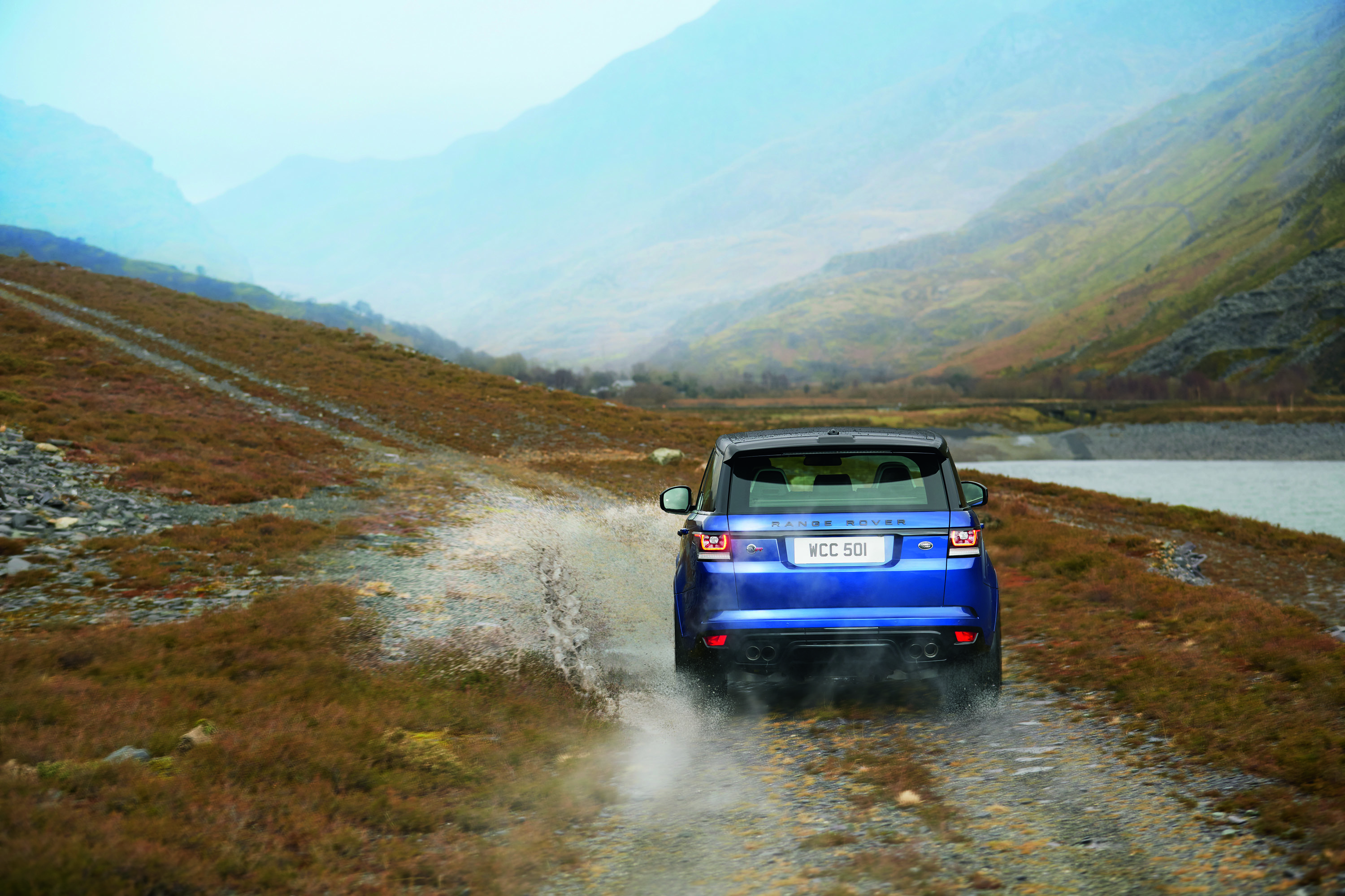 Range Rover Sport SVR photo #17