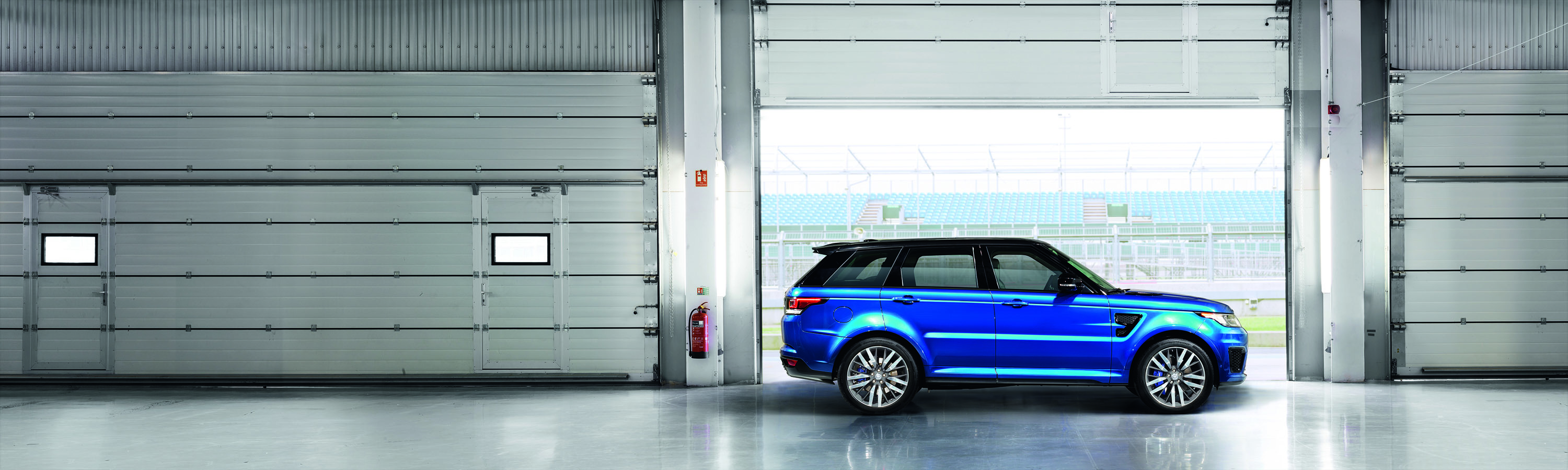 Range Rover Sport SVR photo #24