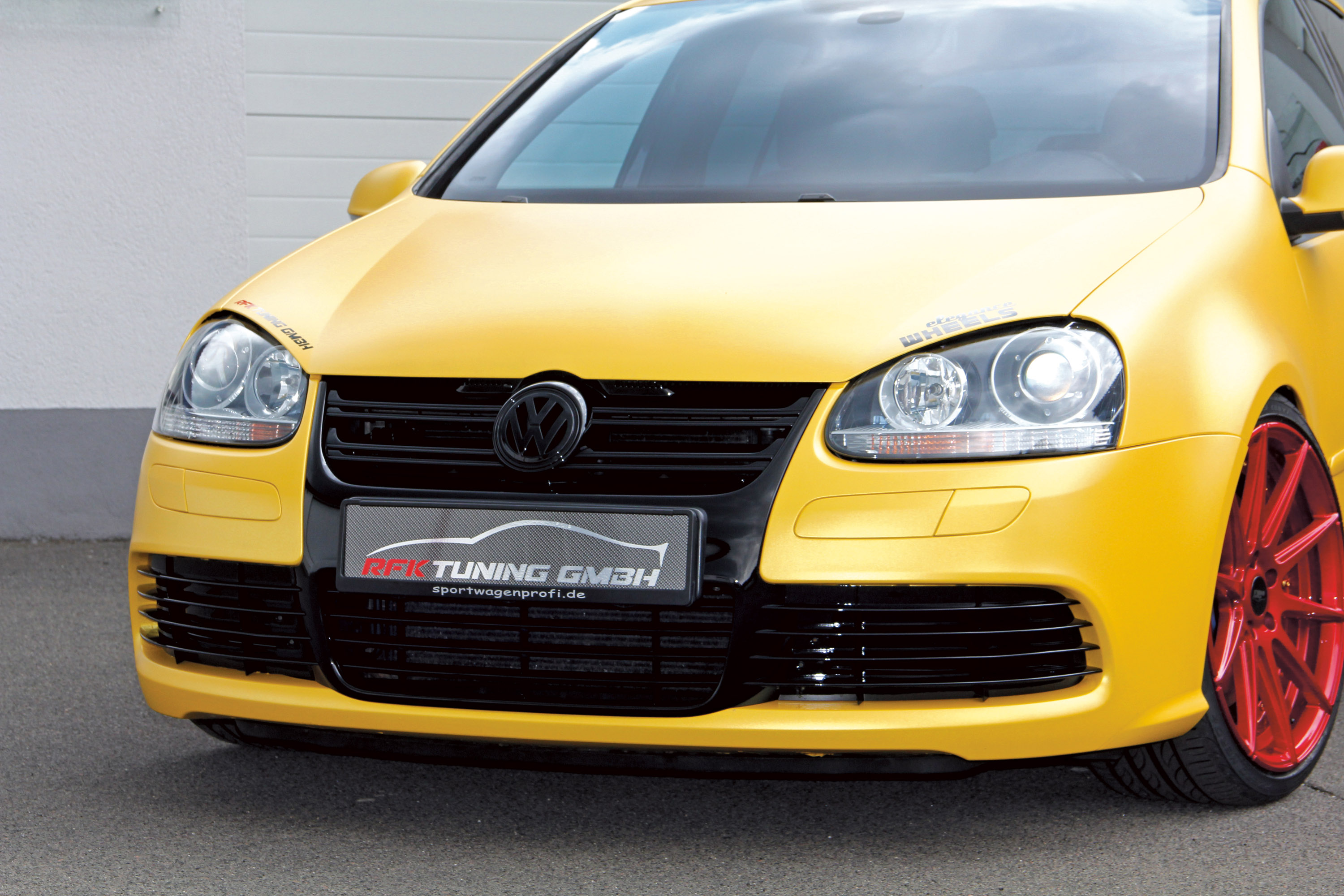 RFK Tuning Volkswagen Golf V R32 photo #3