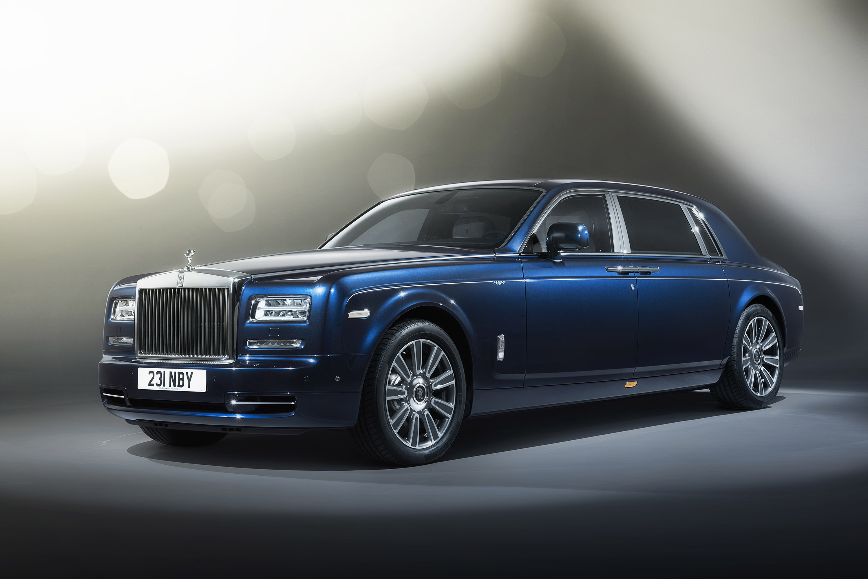 Rolls-Royce Phantom Limelight photo #1