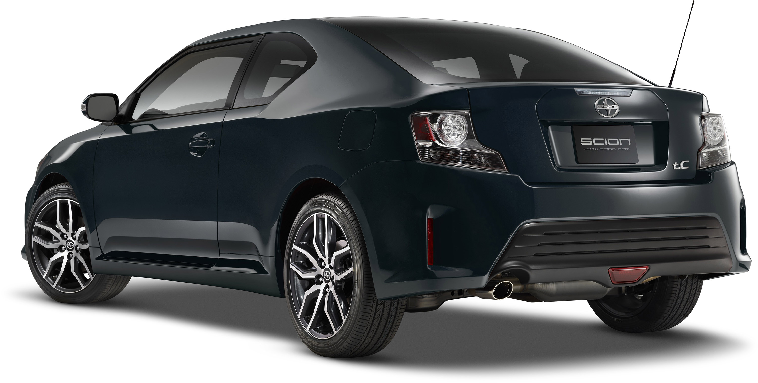 Scion tC Sports Coupe photo #3