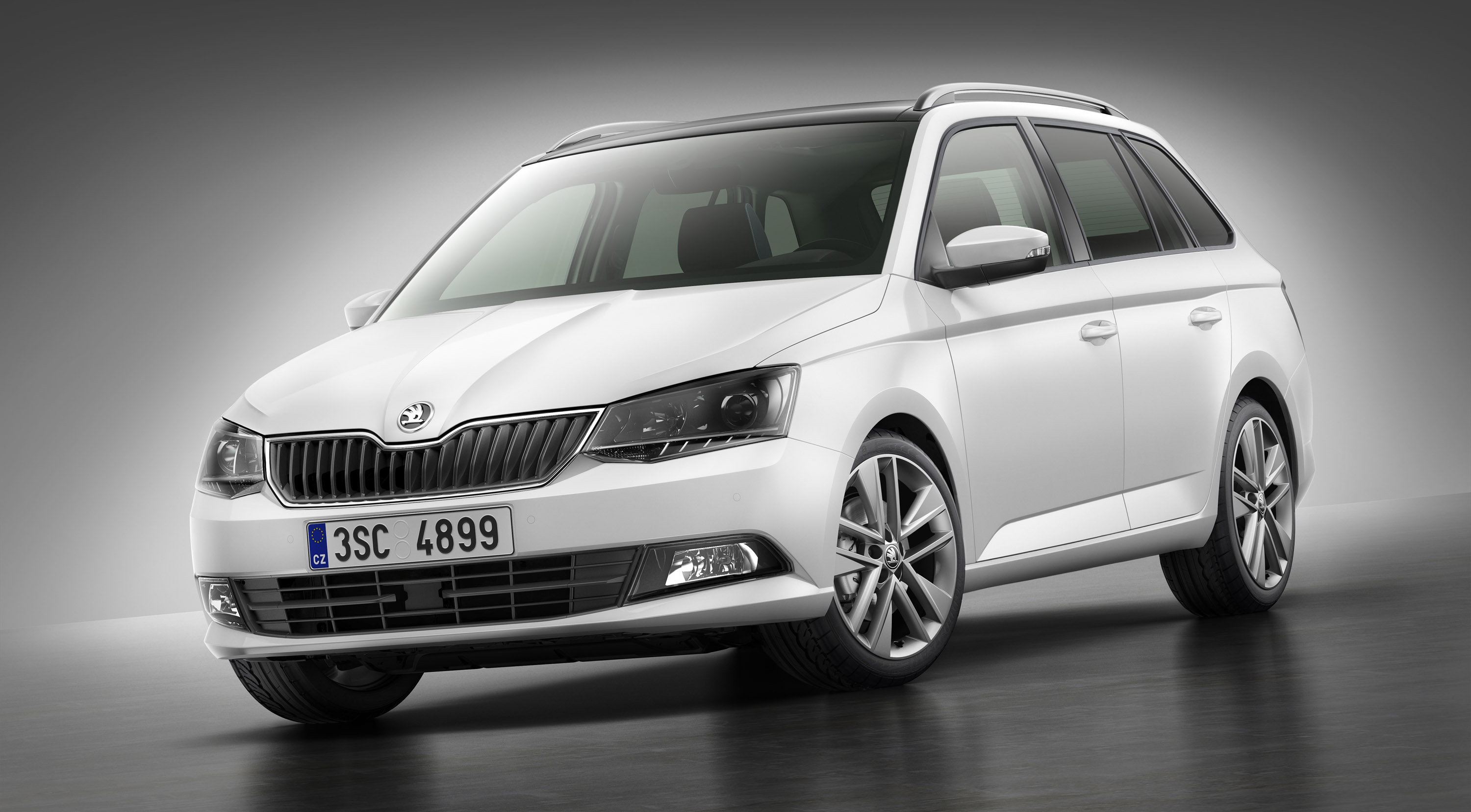 Skoda Fabia Combi photo #1