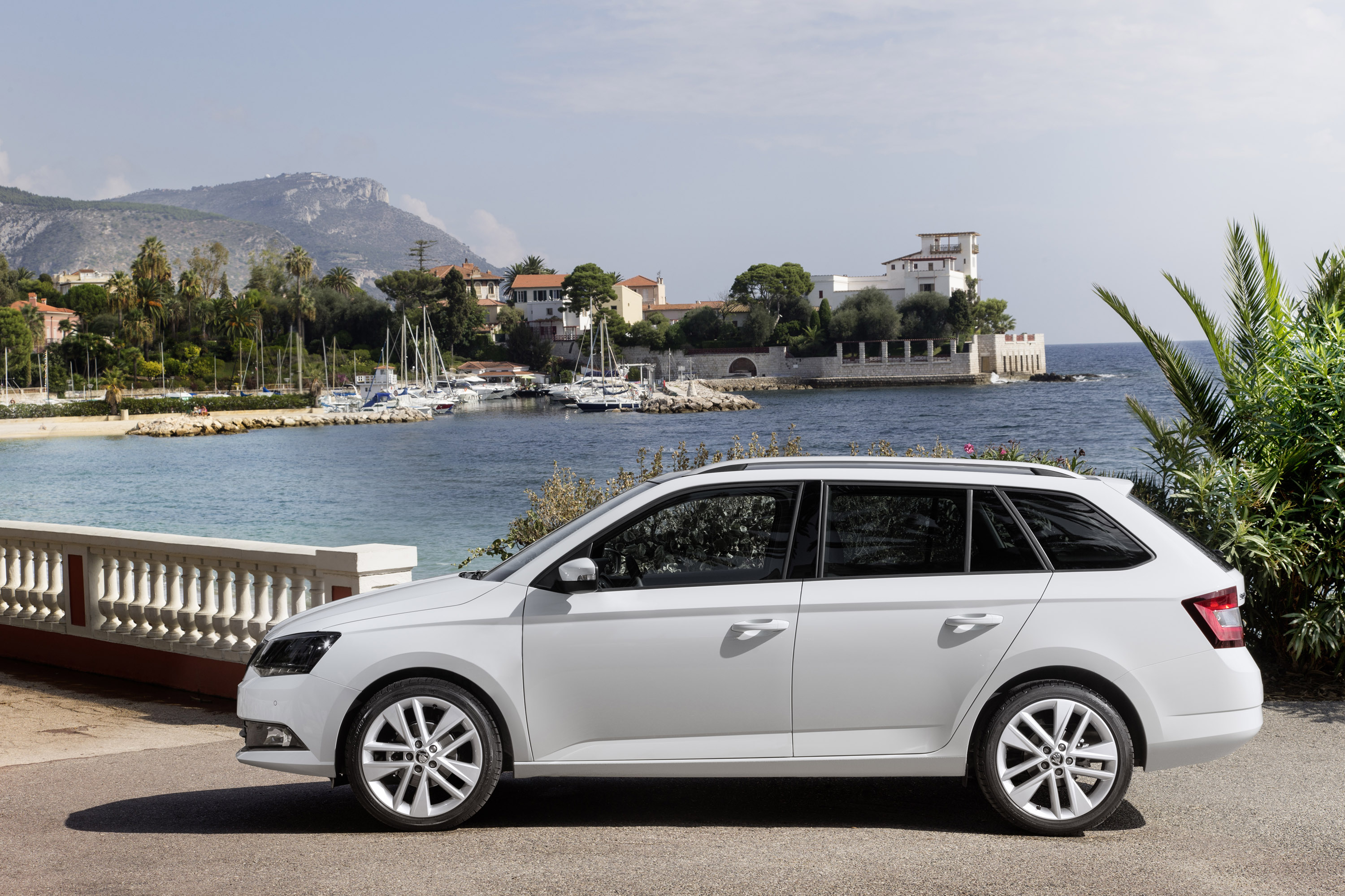 Skoda Fabia Combi photo #17
