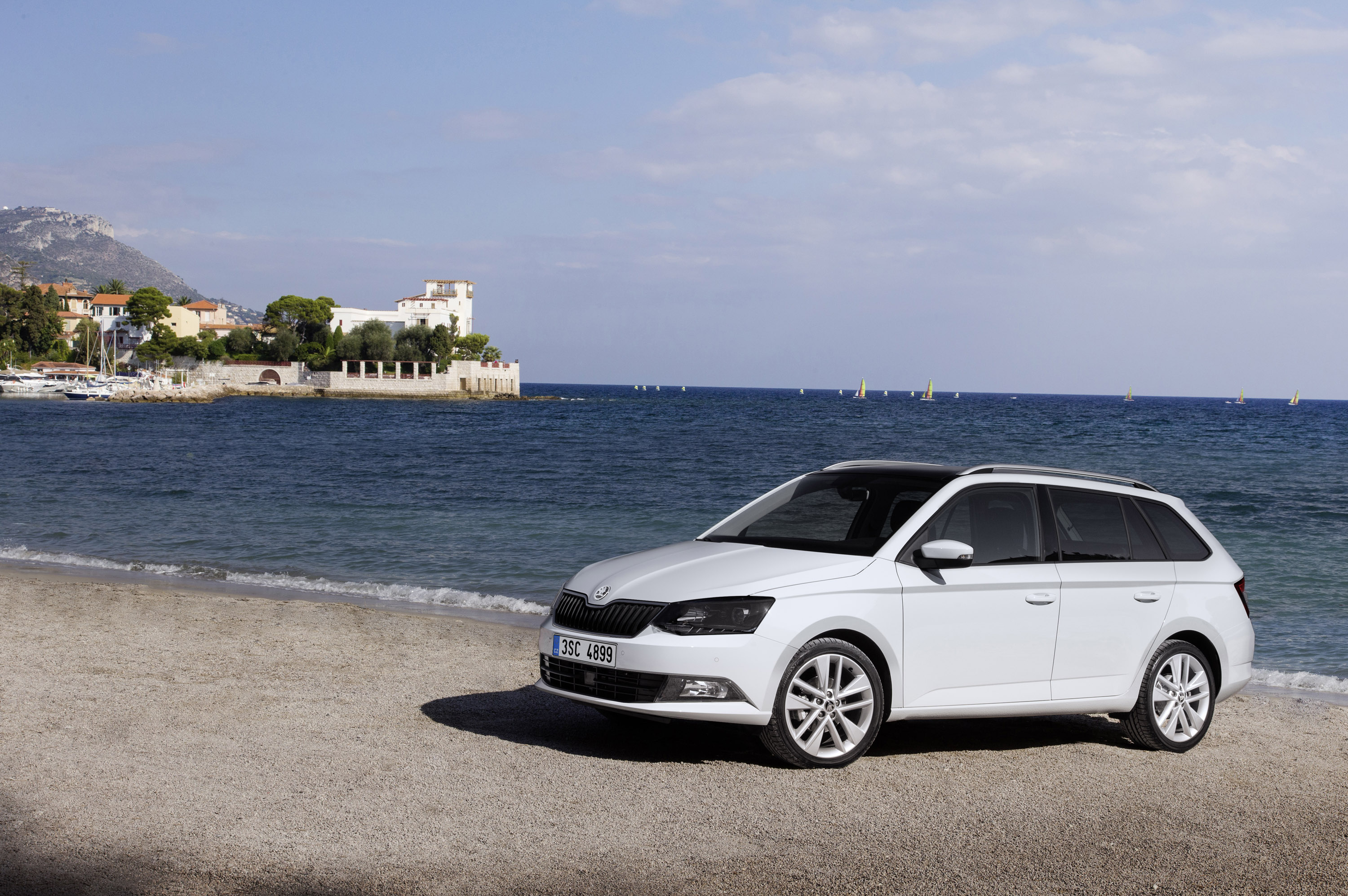 Skoda Fabia Combi photo #18