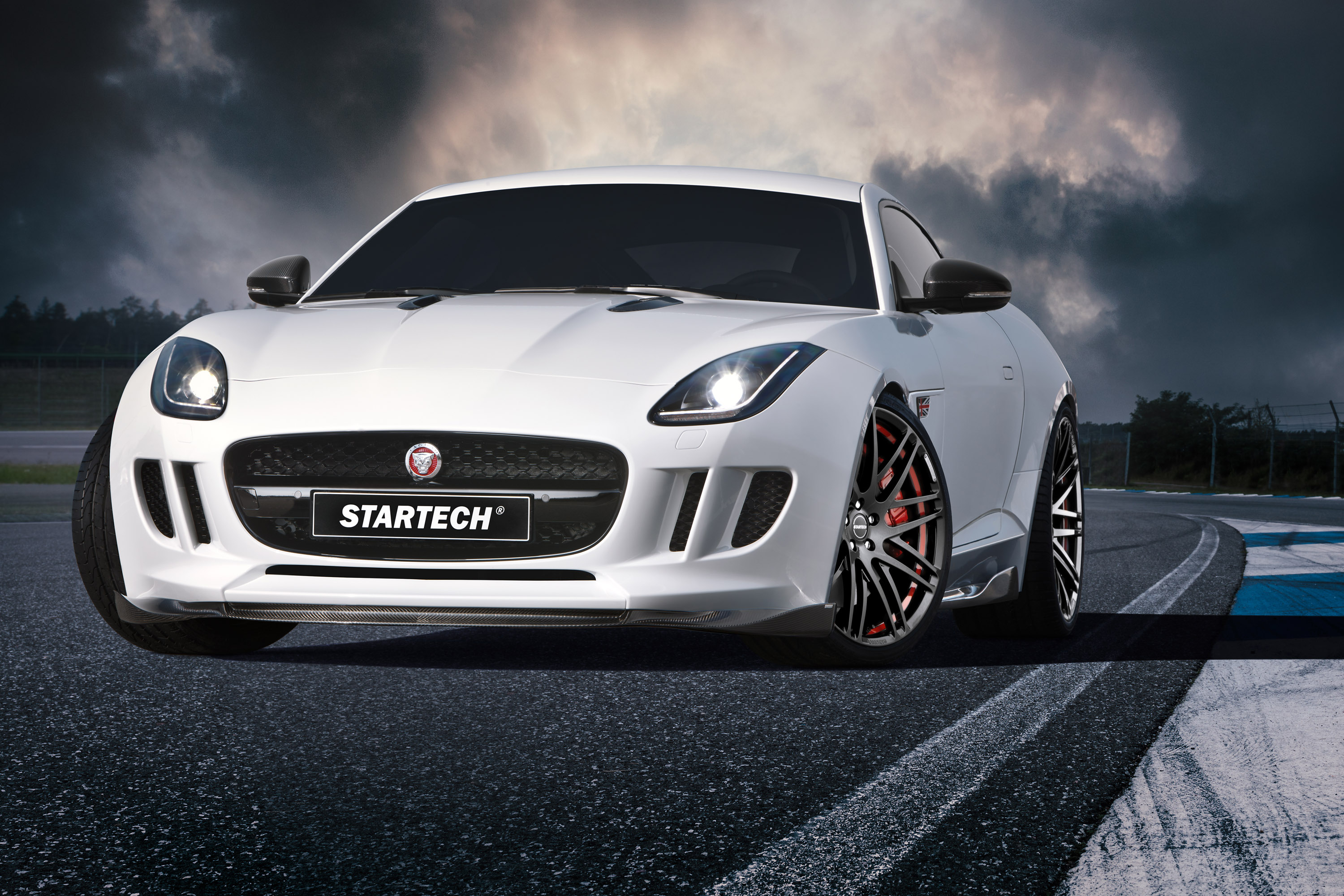 STARTECH Jaguar F-Type photo #1