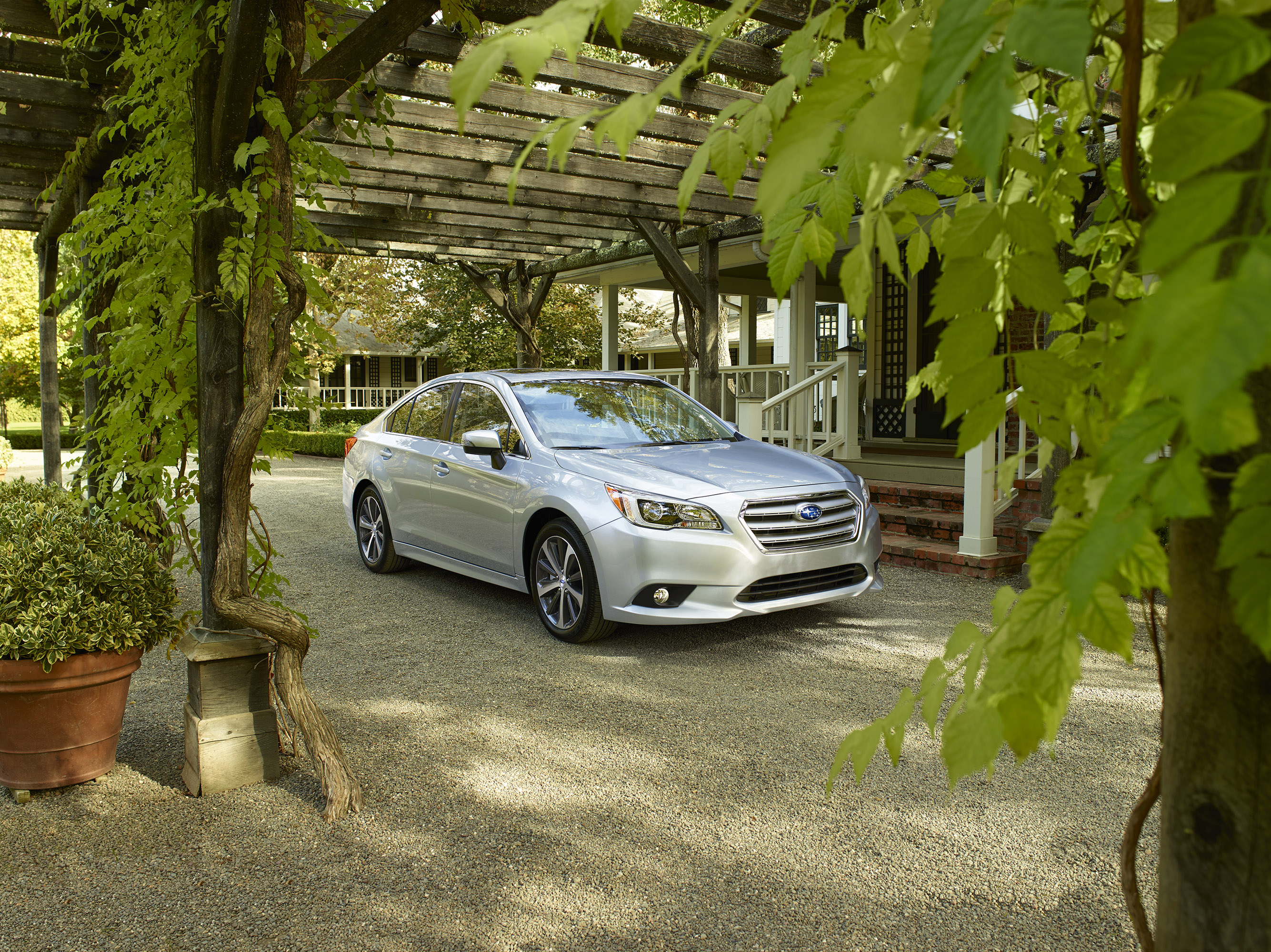 Subaru Legacy photo #17