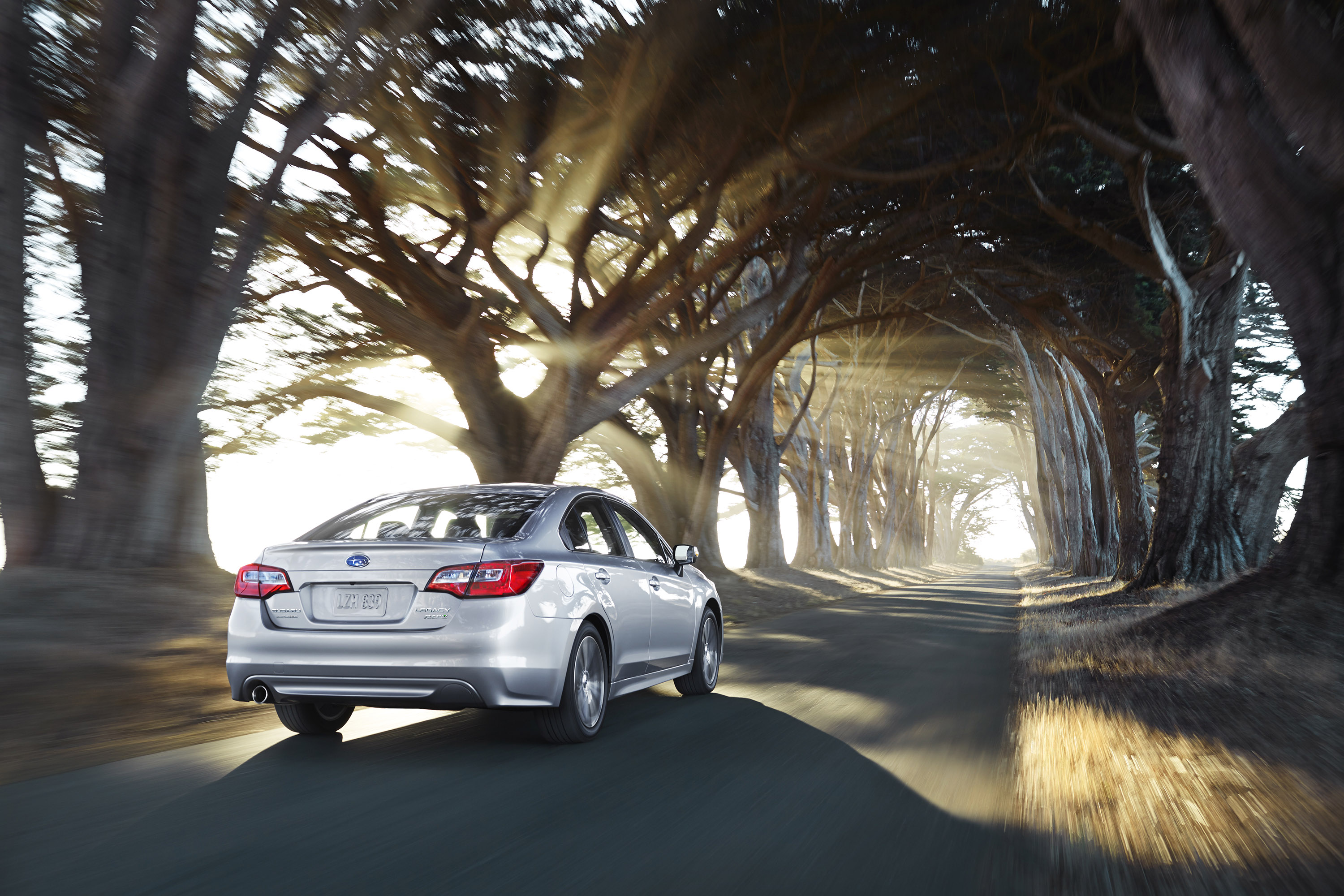 Subaru Legacy photo #26