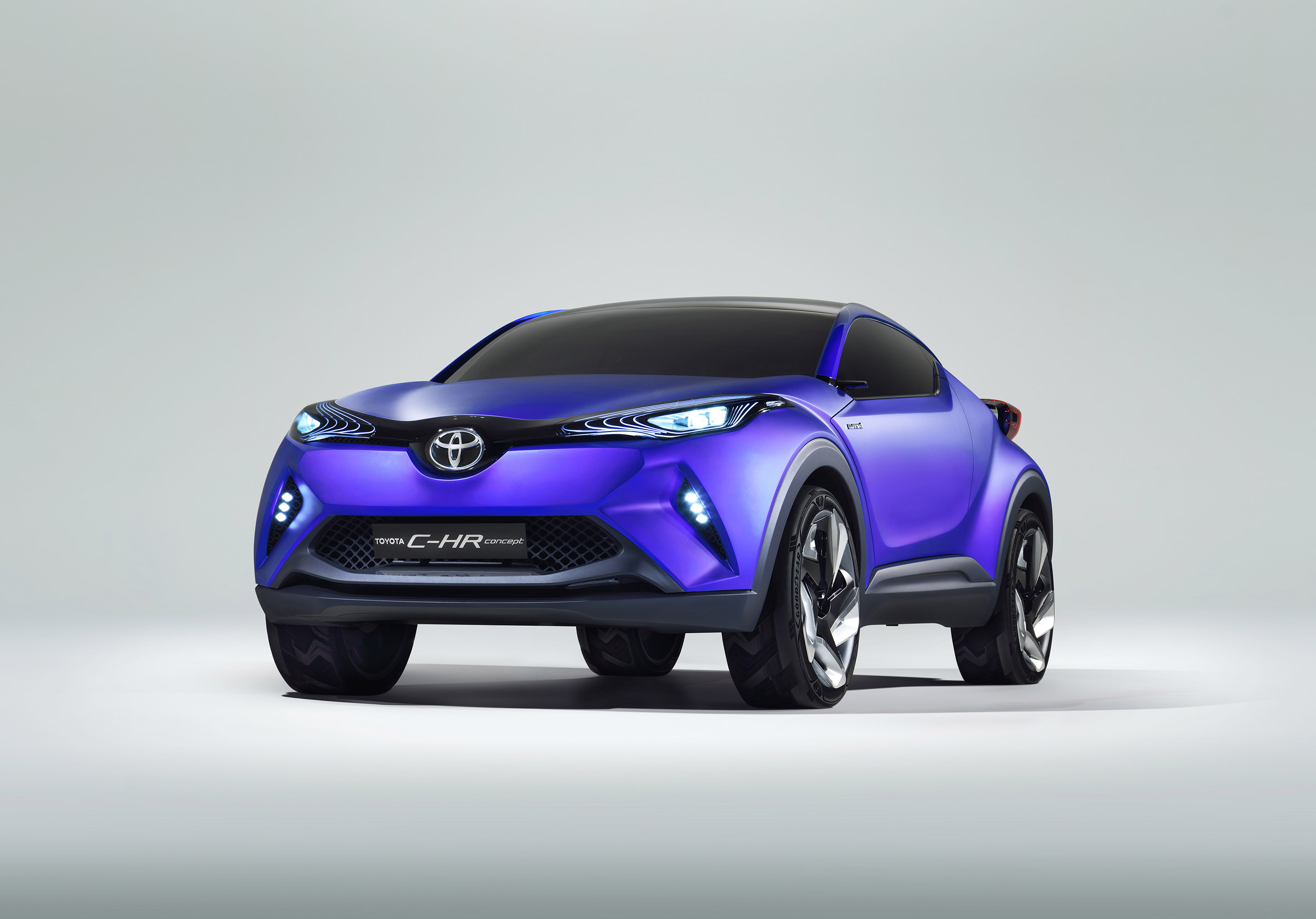 Toyota C-HR Concept photo #1