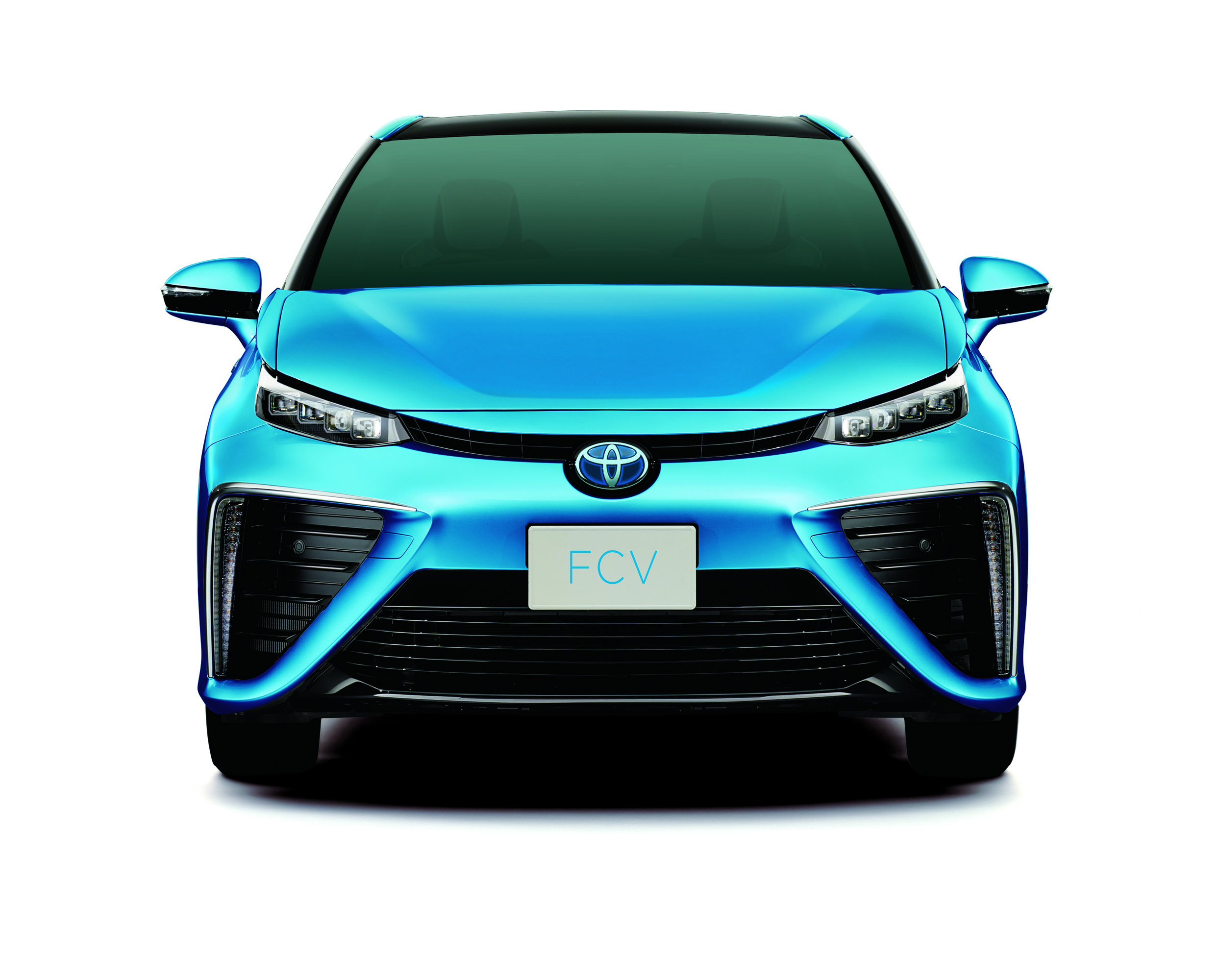 Toyota Fuel Cell Sedan photo #2