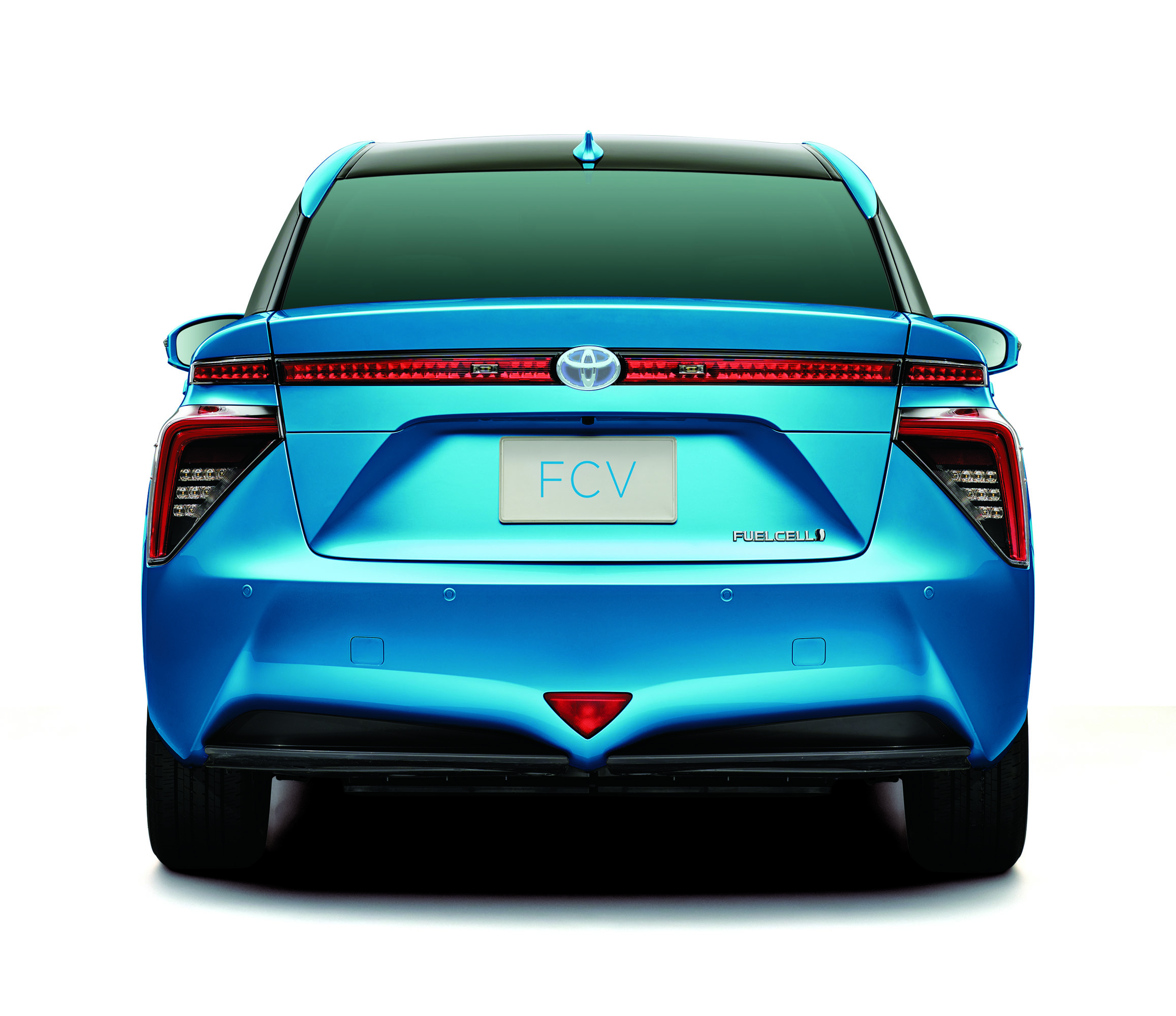 Toyota Fuel Cell Sedan photo #5