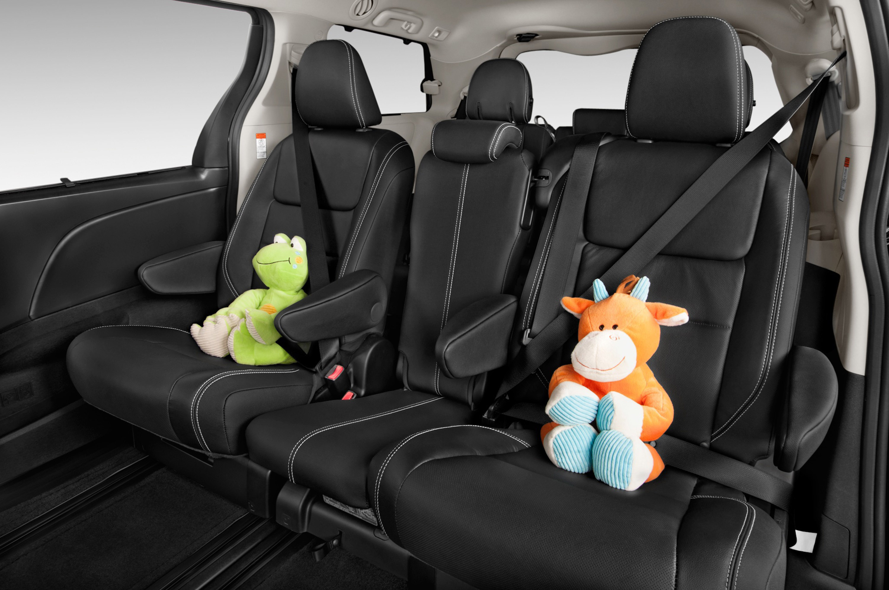 Toyota Sienna photo #37