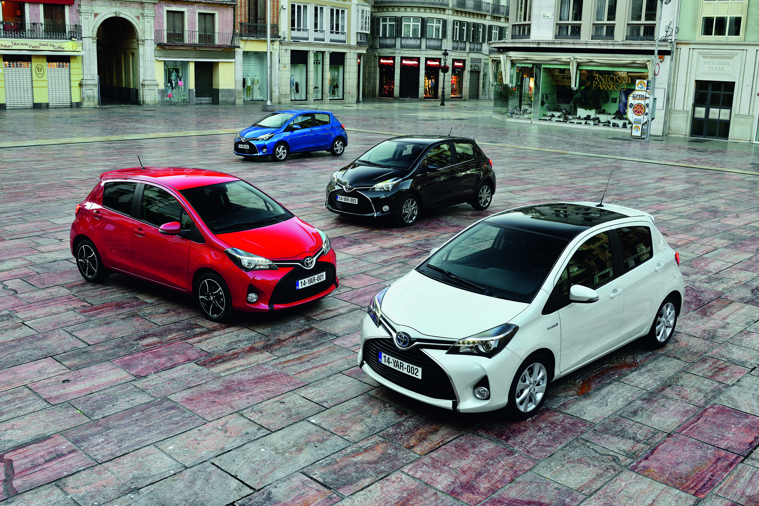 Toyota Yaris photo #28