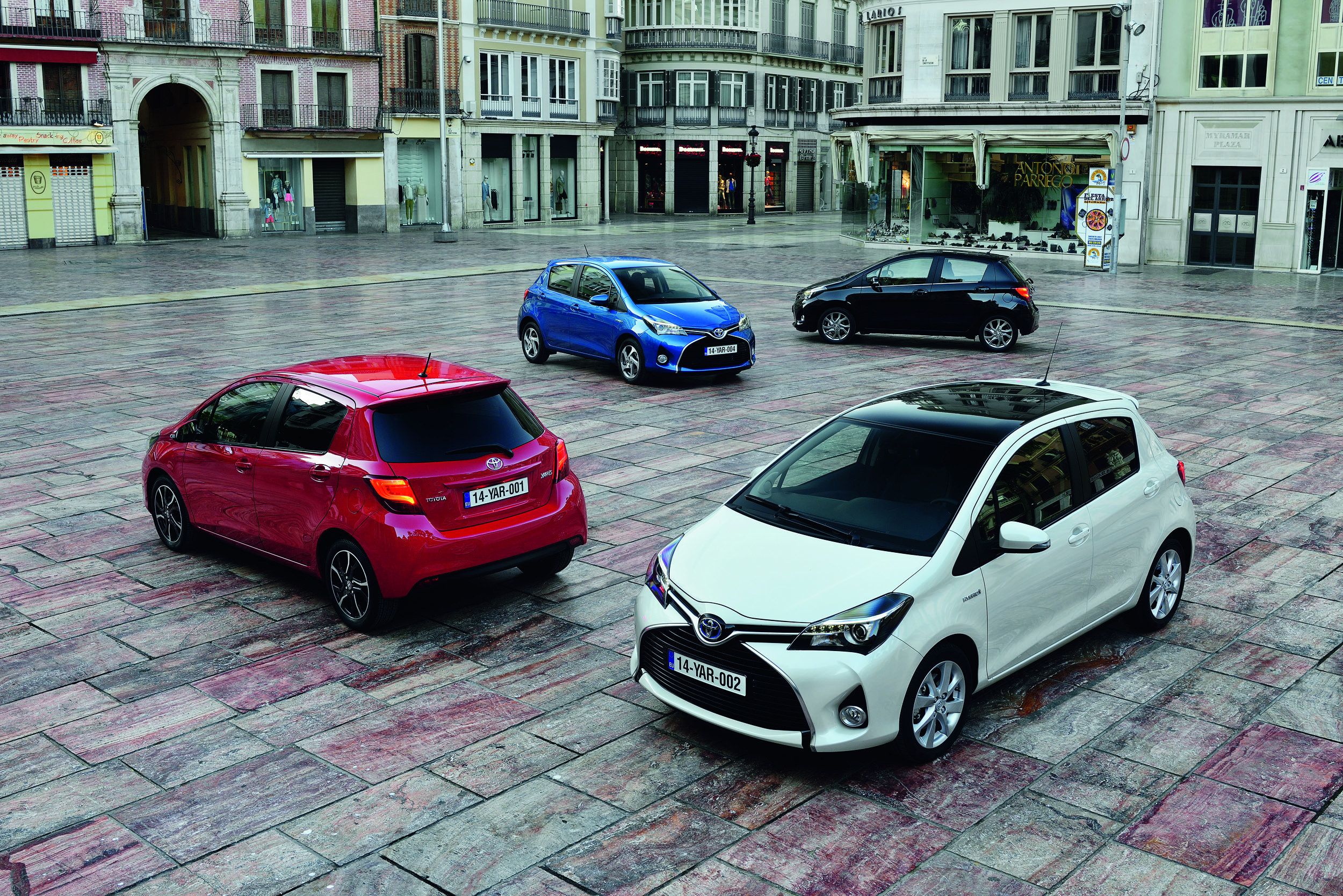 Toyota Yaris photo #29
