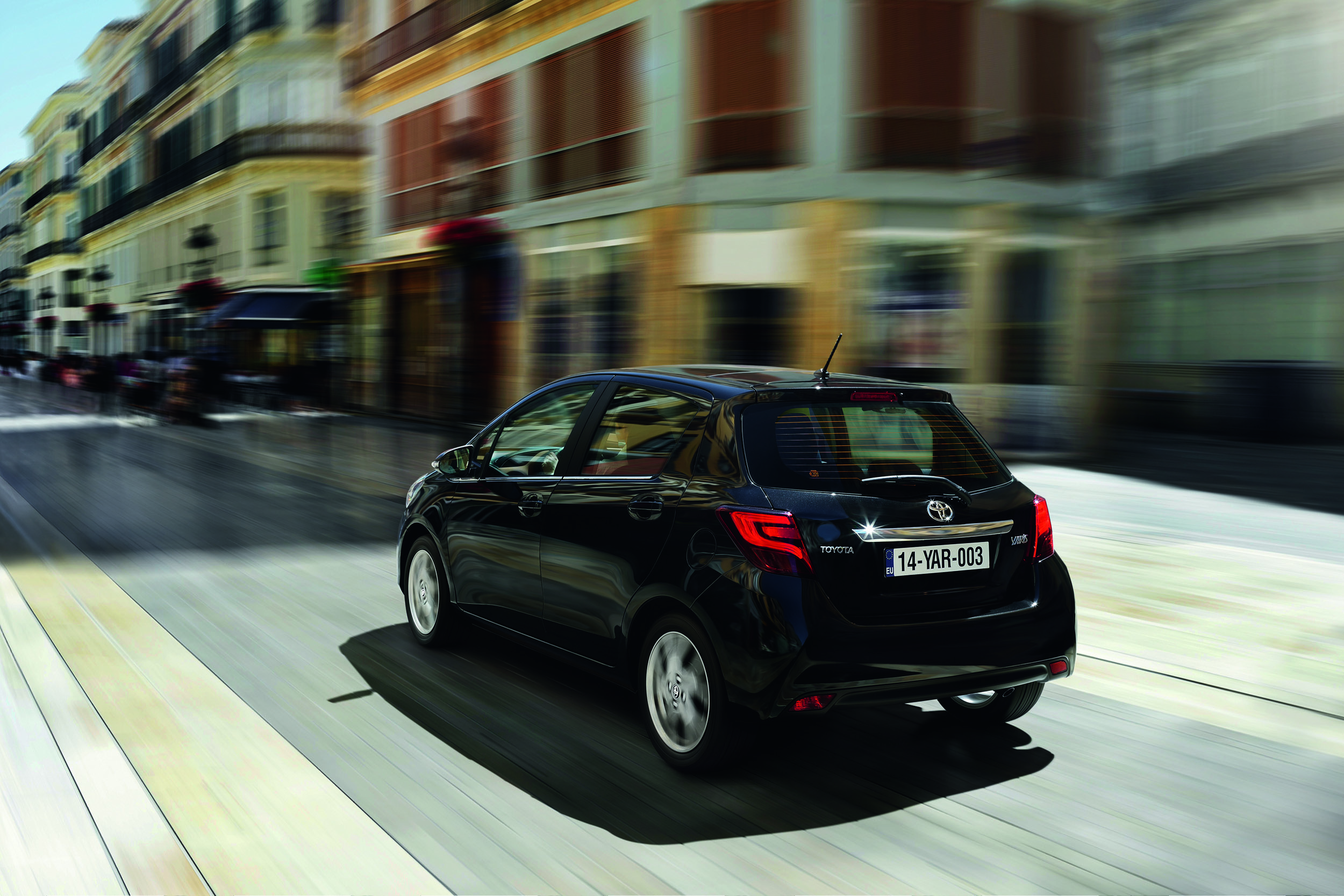 Toyota Yaris photo #35