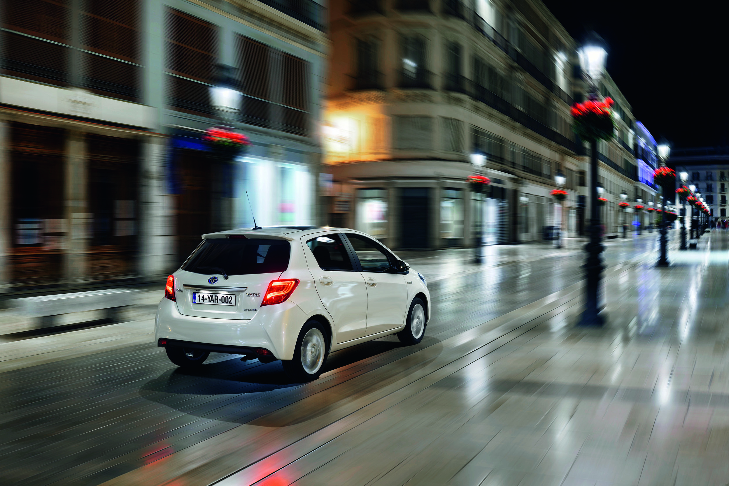Toyota Yaris photo #36